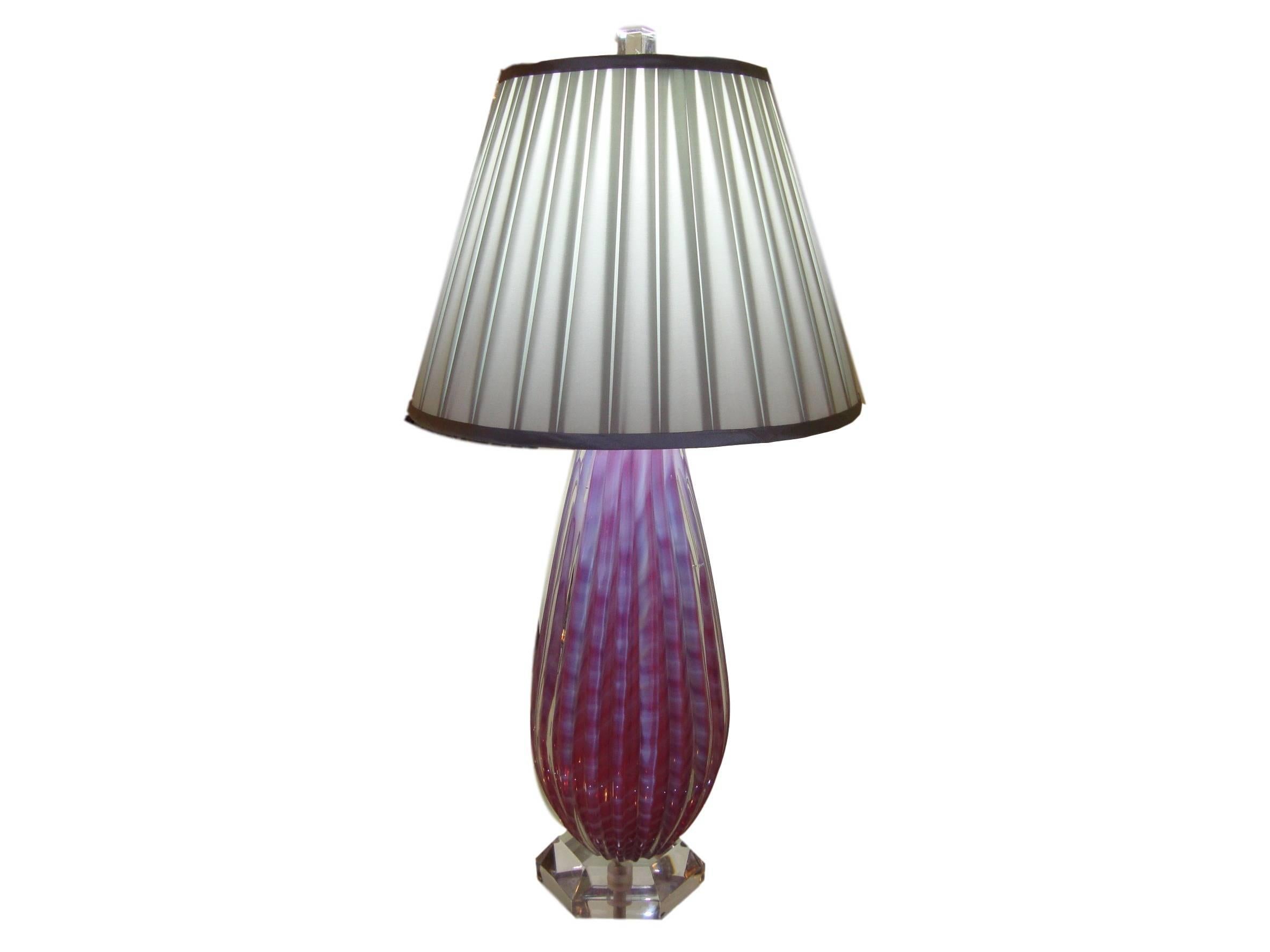 Hollywood Regency Pair of Pink and White Murano Glass Table Lamps