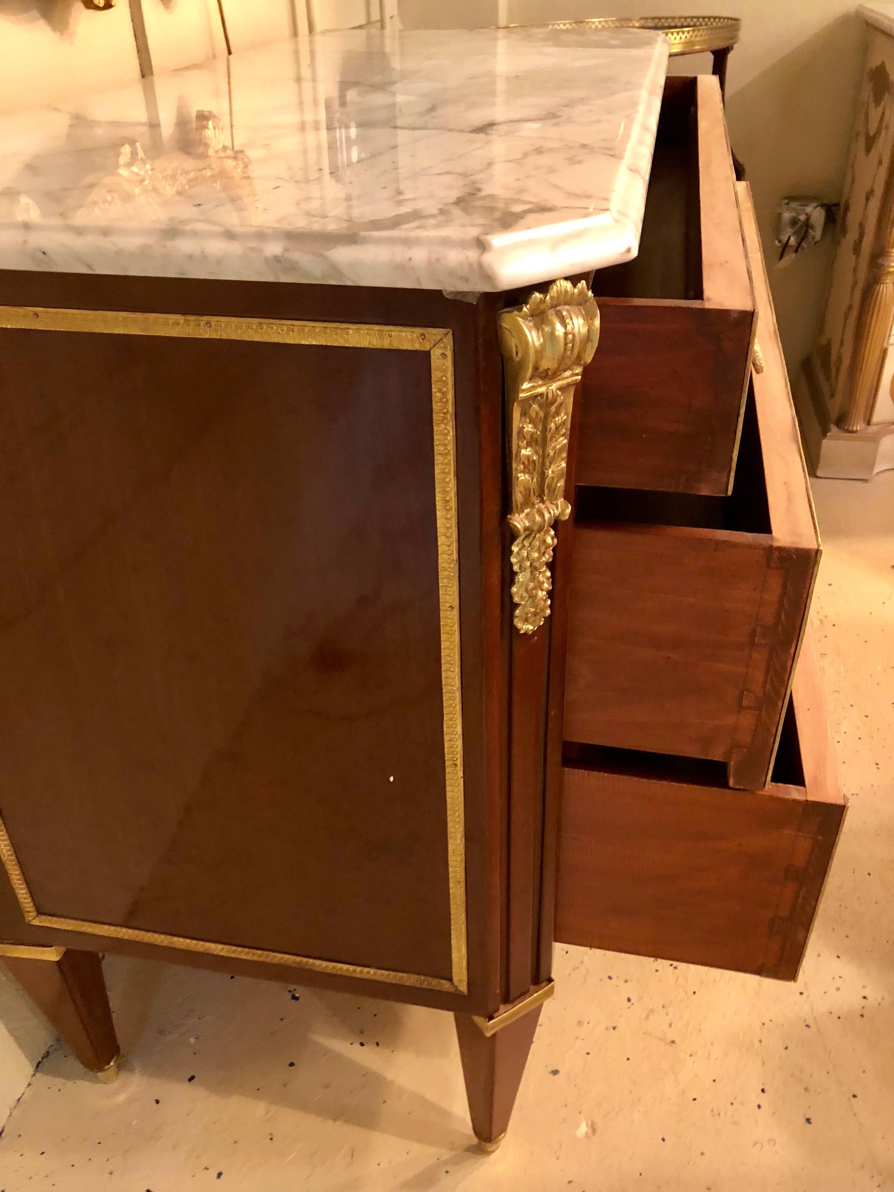 Tortoise Wood Bronze Mounted Greek Key Design Commode / Chest Manner Jansen In Good Condition For Sale In Stamford, CT