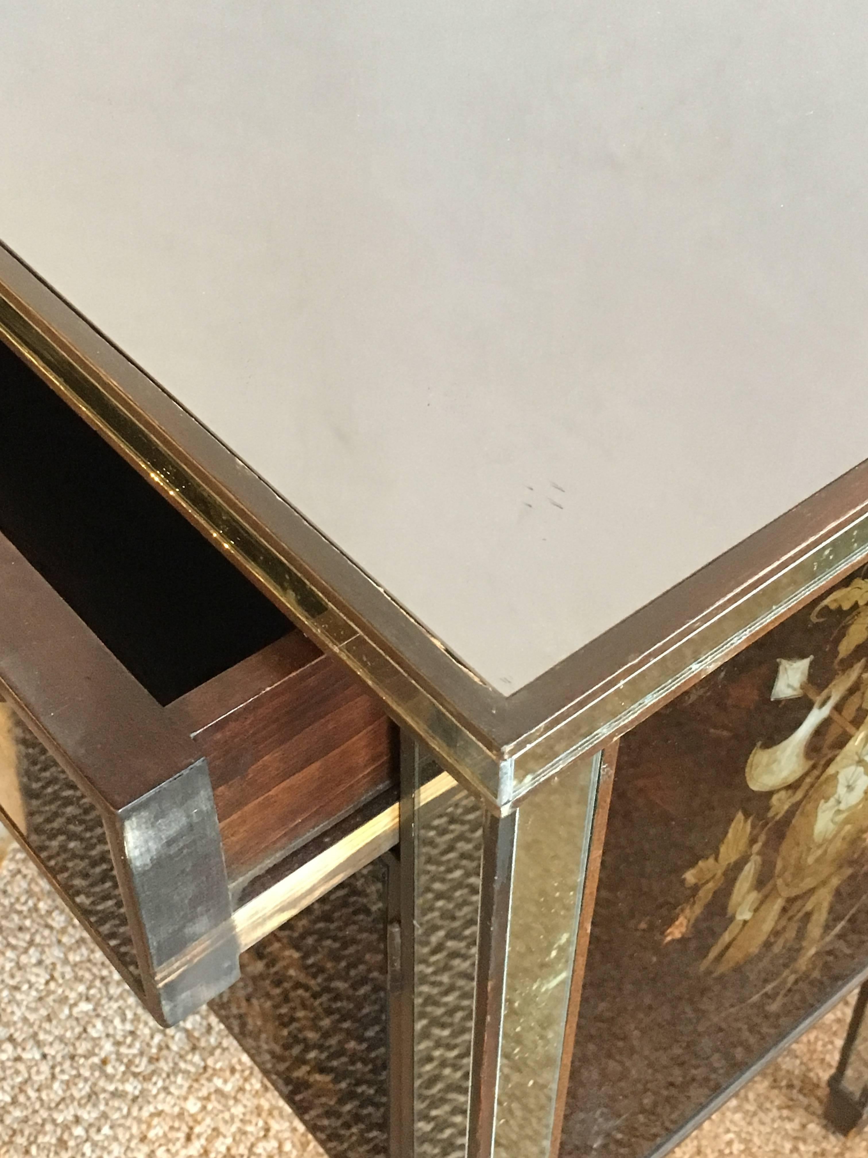 Pair of Jansen Mirror and Églomisé Nightstands or End Tables In Good Condition In Stamford, CT