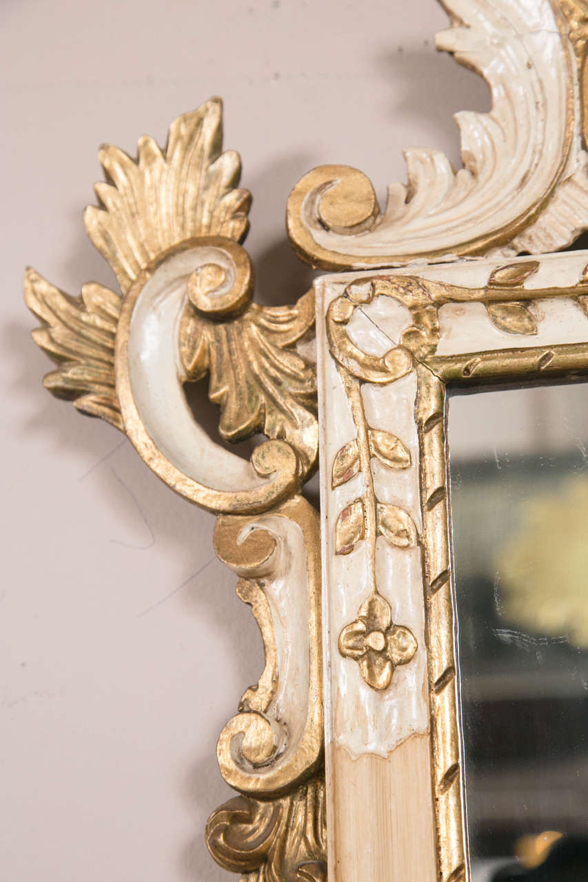 Pair of Parcel Gilt Beautifully Carved Italian Rococo Mirrors 6