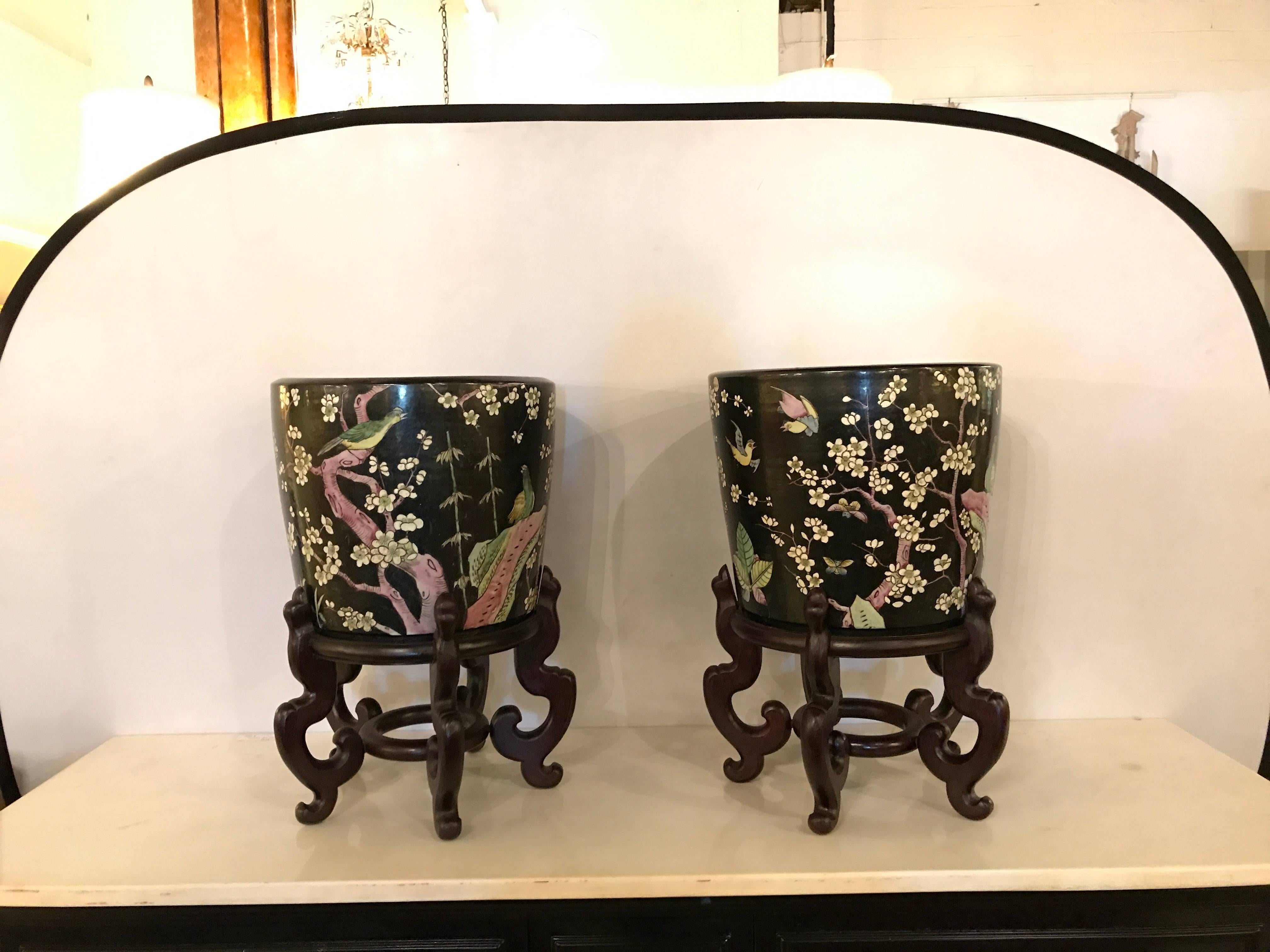 Chinese Export Pair of 19th Century Chinese Jardinière on Rosewood Stand