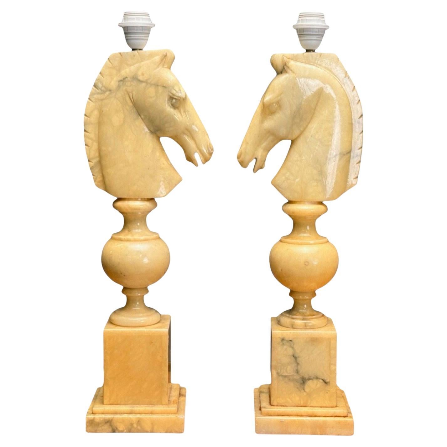 Lampes de table modernes italiennes, en albâtre sculpté à la main, avec motif de cheval, Italie, années 1950