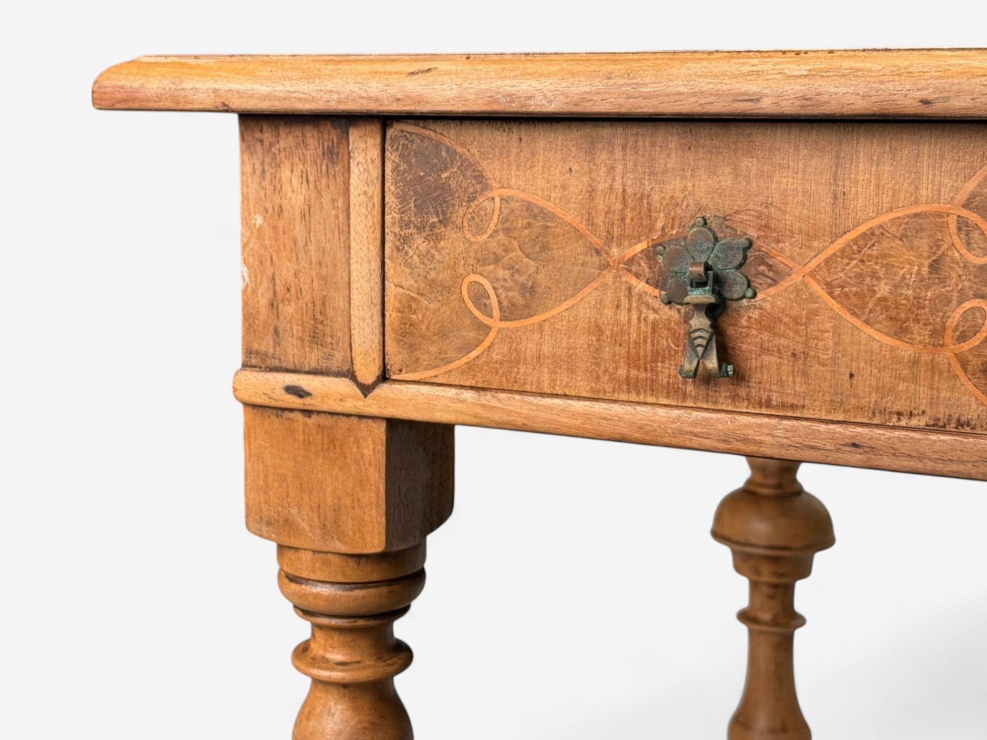 Gustavian, Bleached Wood, Barley Twist Table, Europe, 18th/19th c. For Sale 5