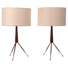Stile moderno danese, lampade da tavolo a treppiede, teak, tessuto, Danimarca, anni ’60