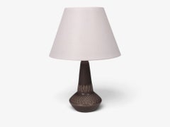 Einar Johansen, lámpara de mesa, gres marrón, Dinamarca, década de 1960