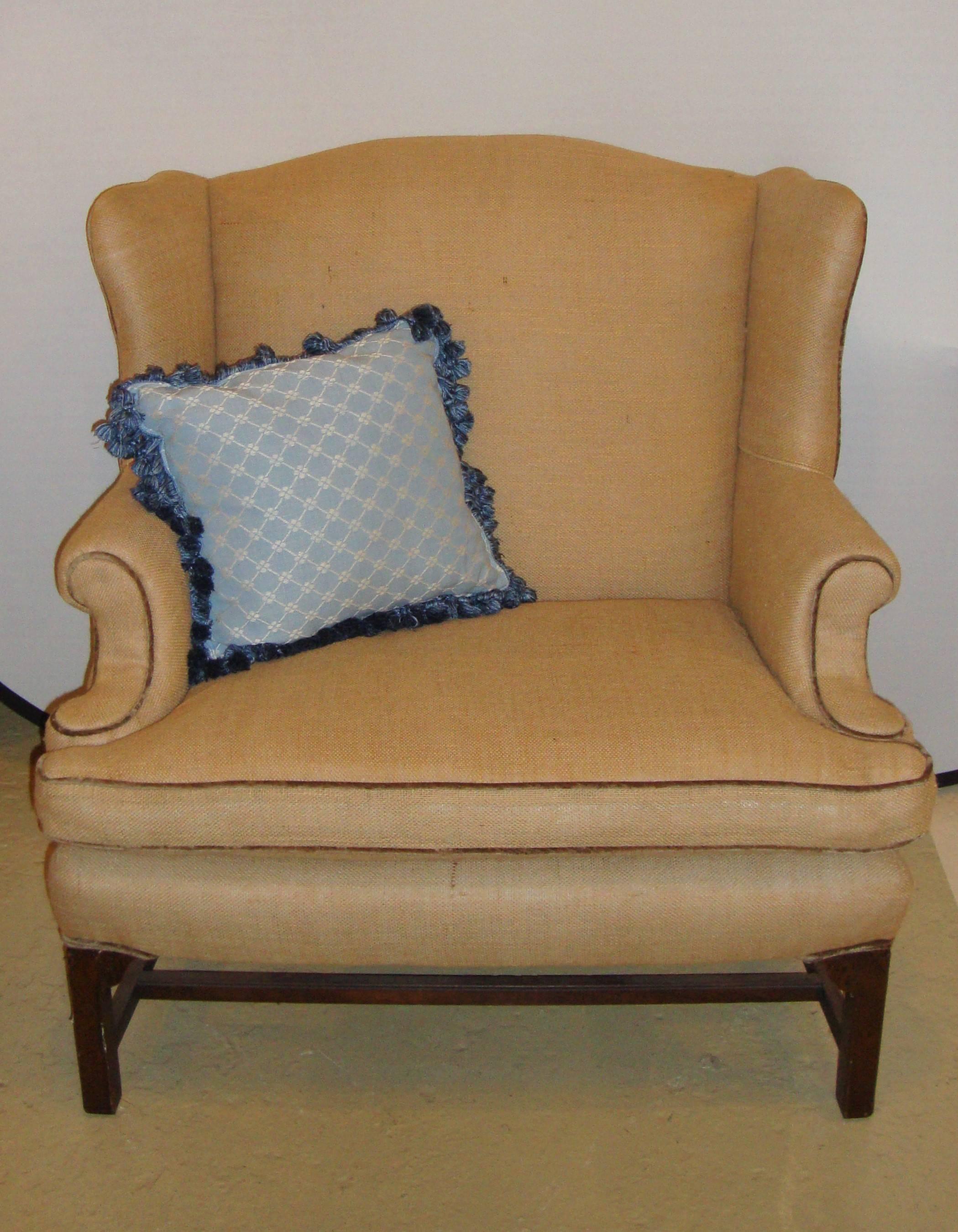 Louis XV Mid-Century Settee Marquis Chair in New Fabric