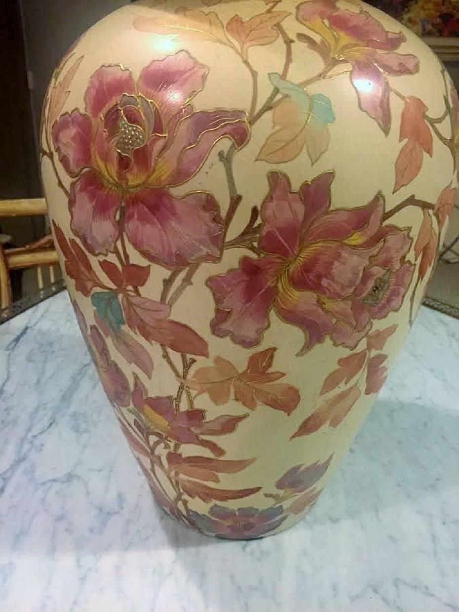 Large Pottery  Vase Signed Pointons, Strokes-on-Trent In Good Condition In Stamford, CT