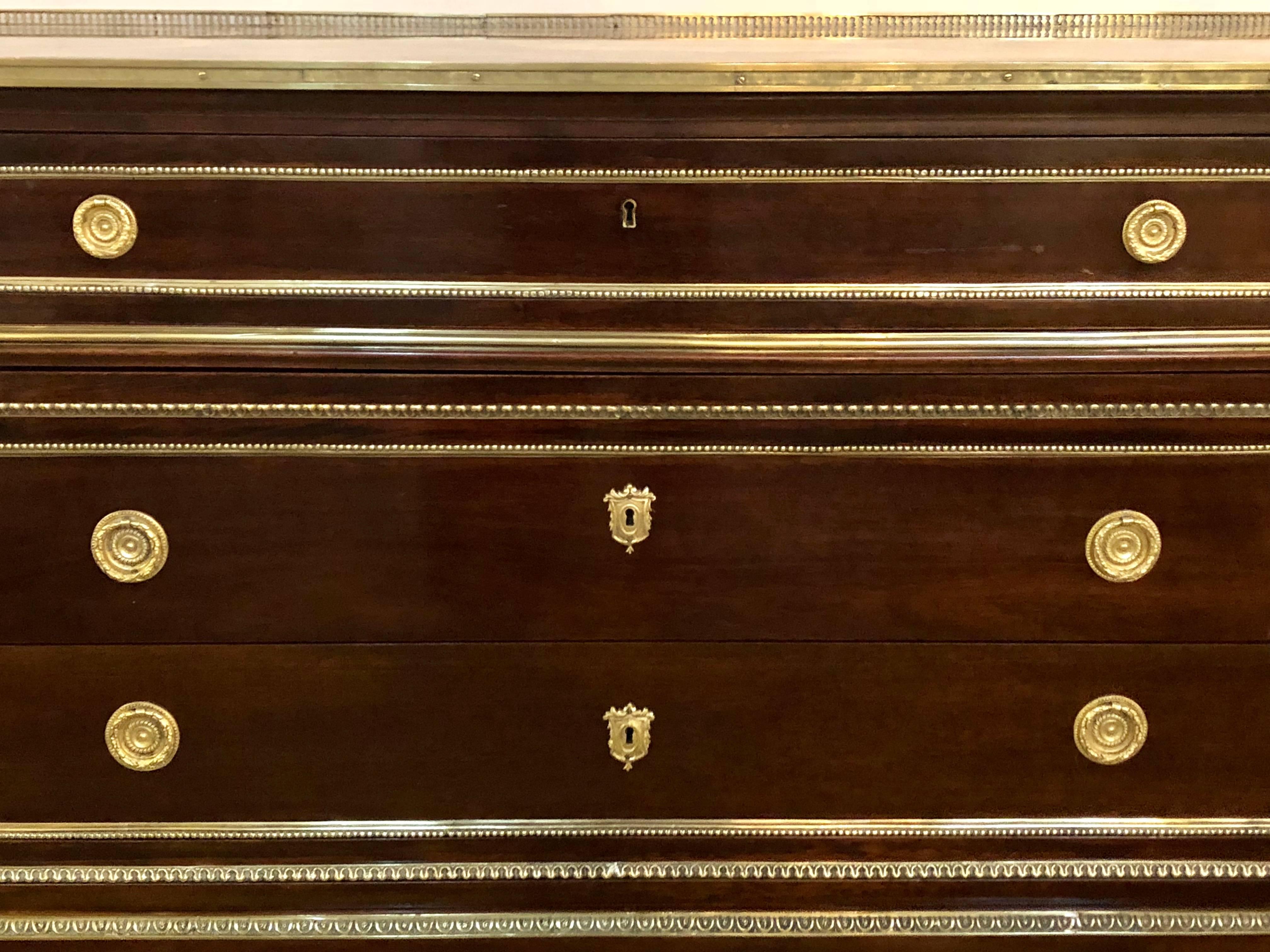Fine Marble-Top Mahogany Commode/  Dresser/ Credenza 1920s By Maison Jansen In Good Condition In Stamford, CT