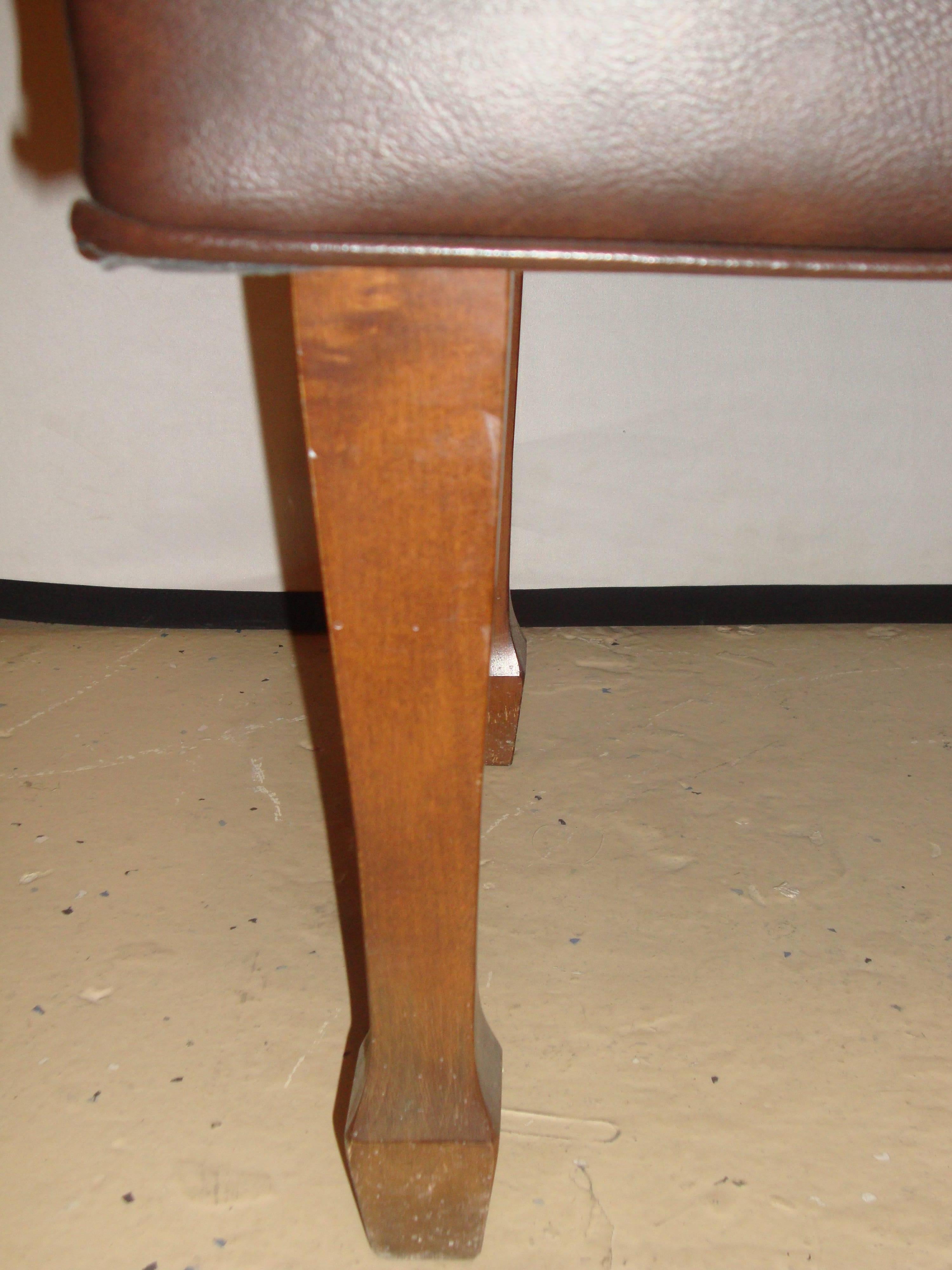 steinway piano bench cost