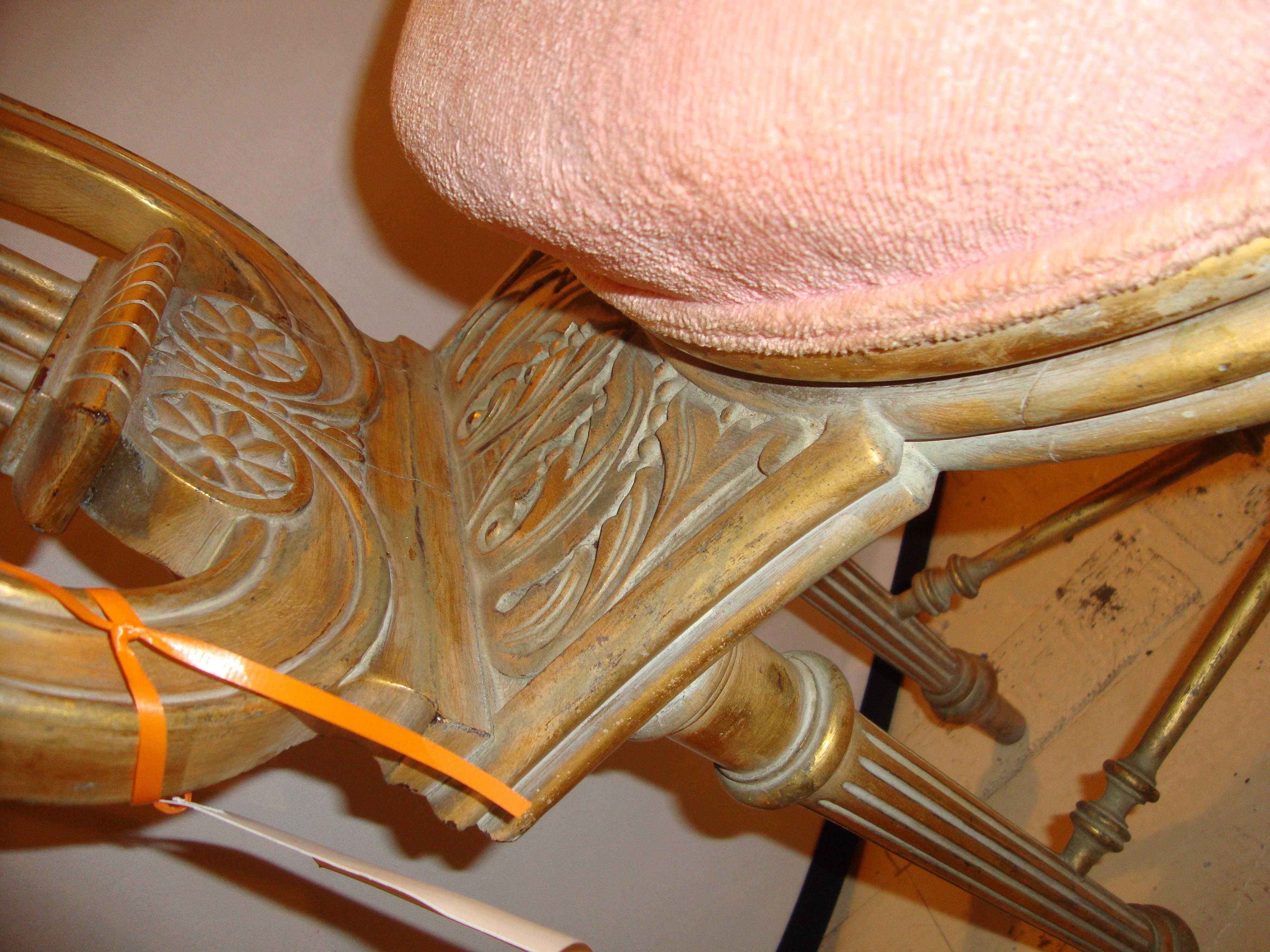 Victorian Adjustable Lyre Gold Harp Piano Chair In Good Condition In Stamford, CT