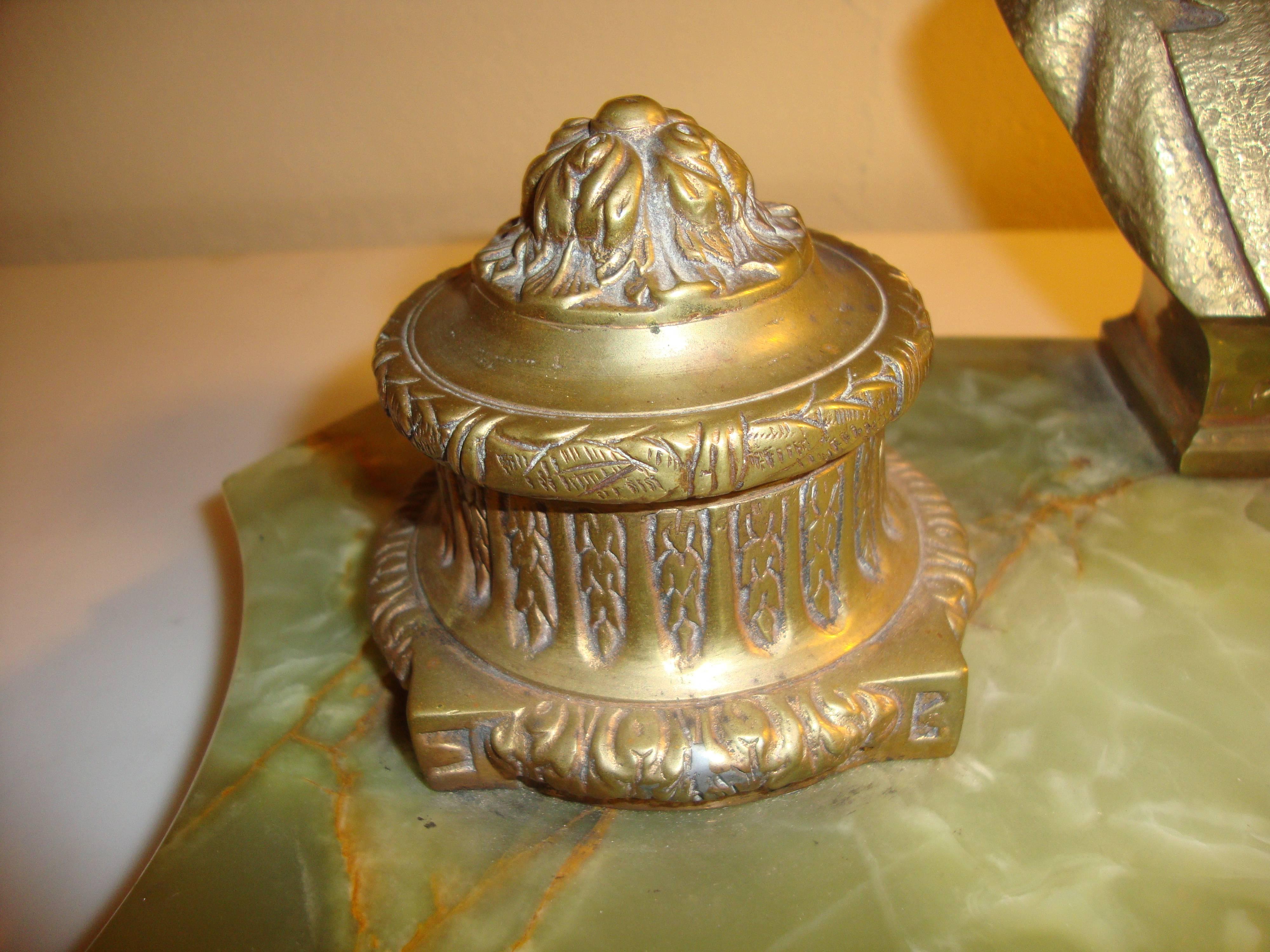 Early 20th Century Onyx and Bronze Inkwell Desk Set For Sale