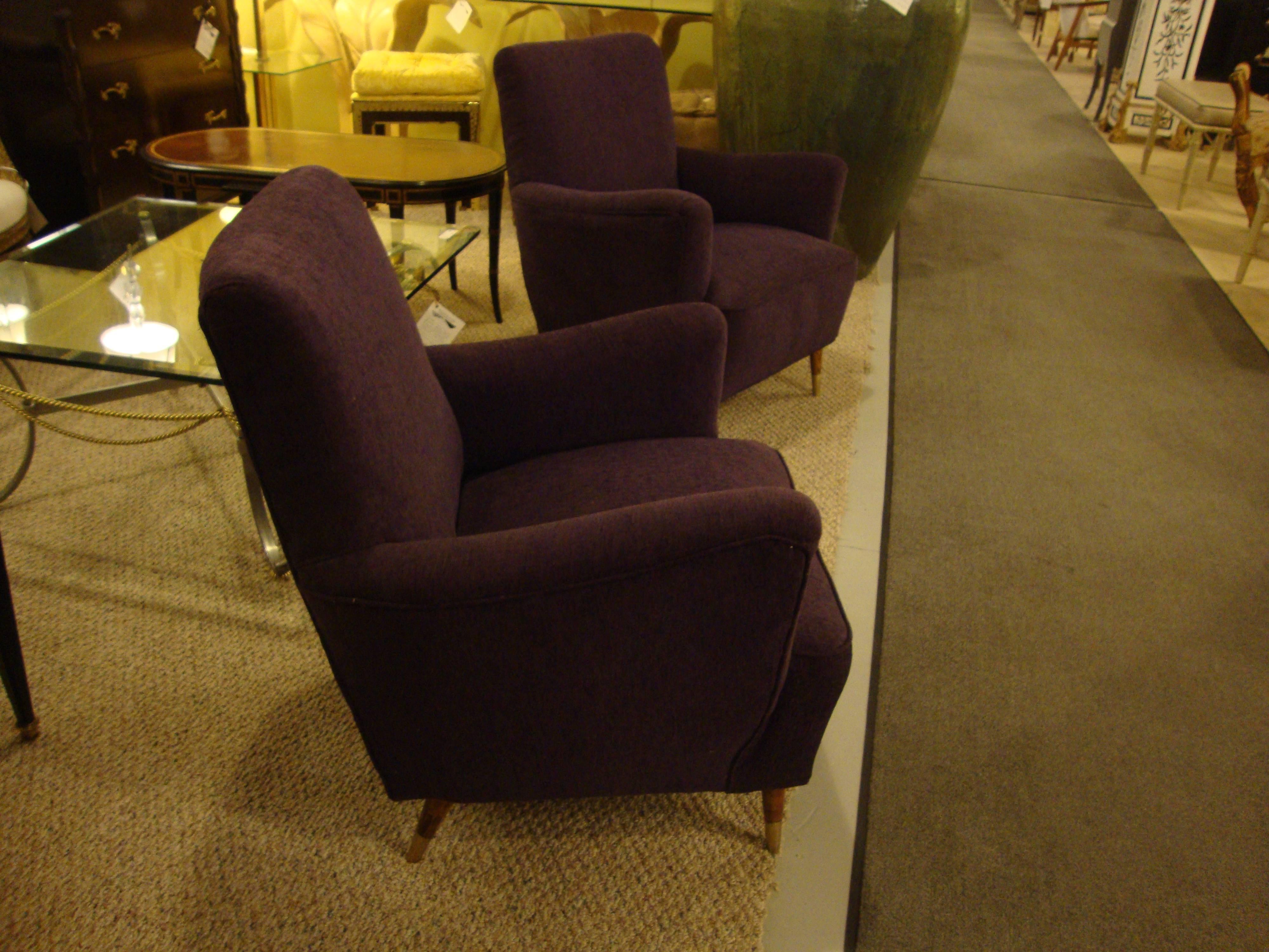 Mid-Century Modern Pair of Gio Ponti Style Mid Century Modern Arm Lounge Chairs