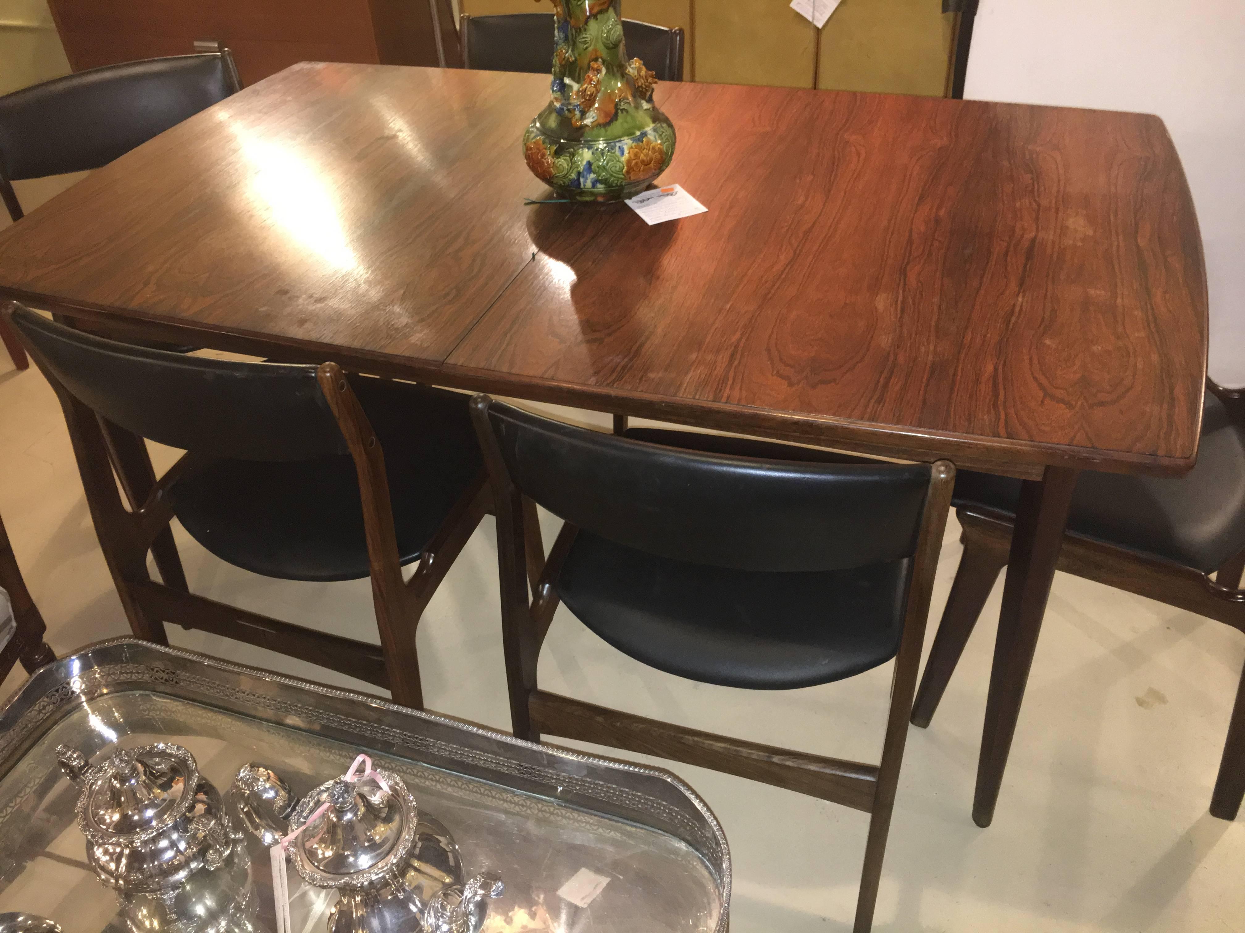 Set of Six Mid-Century Modern Rosewood Dining Chairs 2