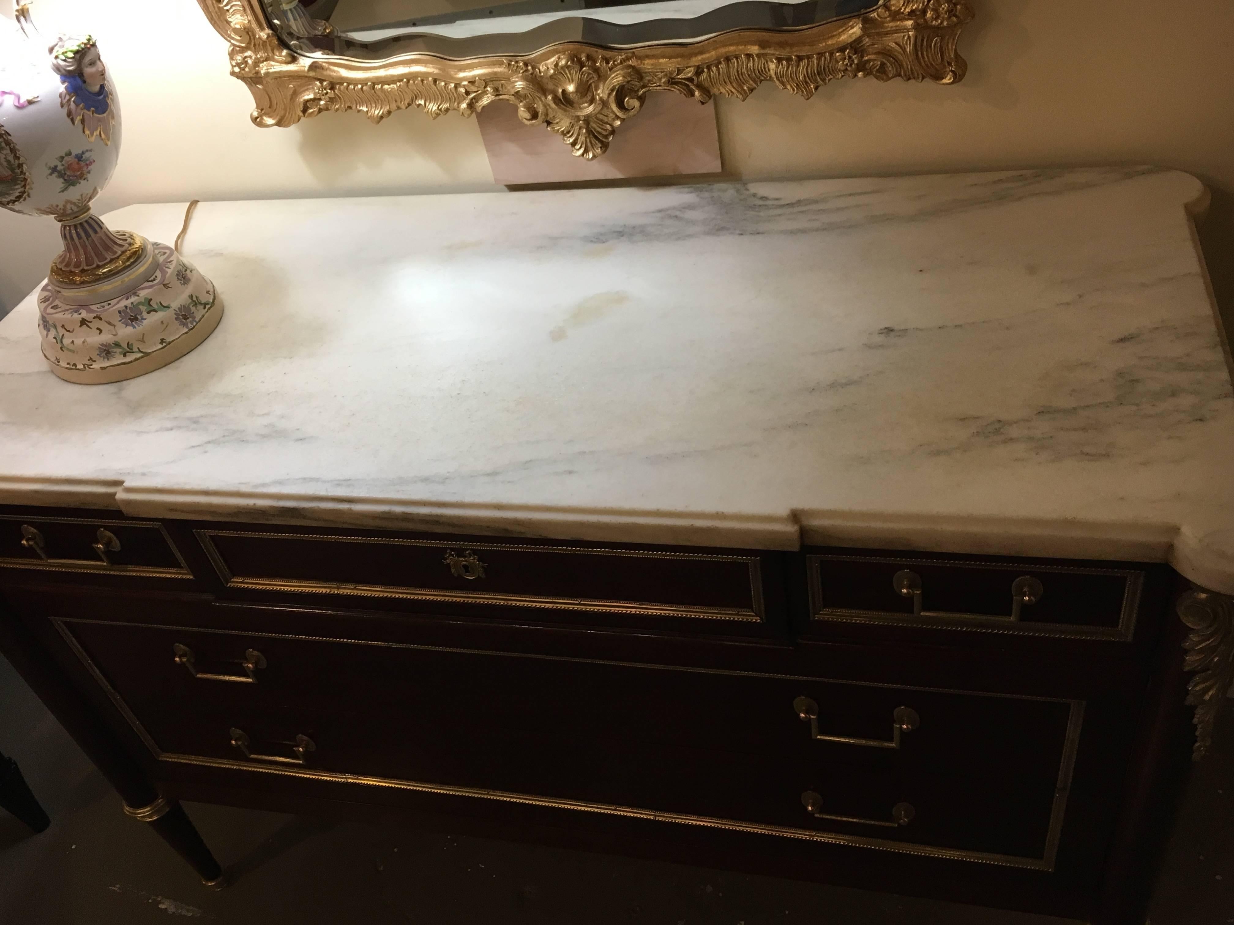 Jansen Louis XVI Style Bronze Mounted Commode with White Marble Top In Good Condition In Stamford, CT