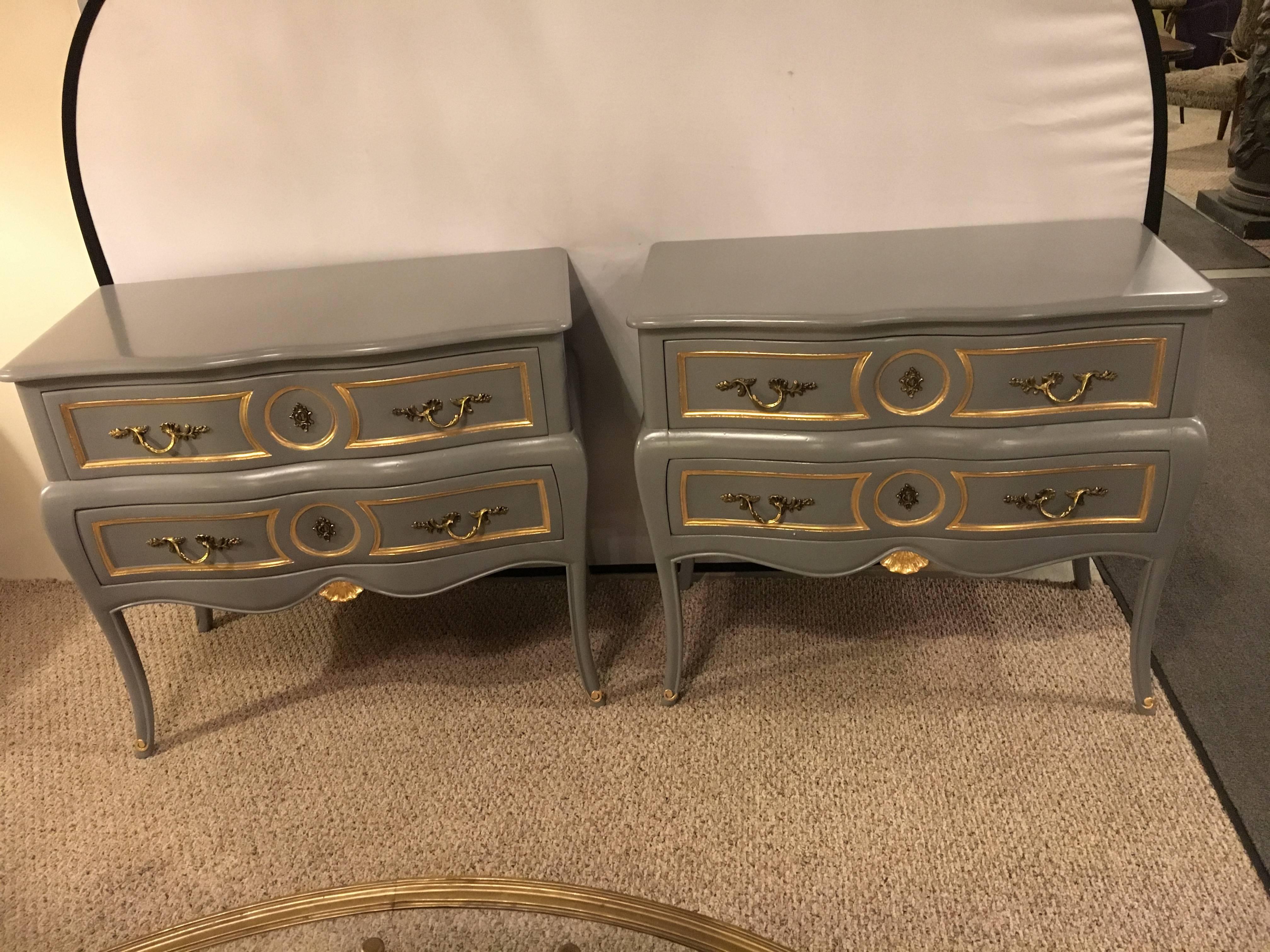 Hollywood Regency Pair of Louis XV Style Paint and Gilt Decorated Commodes Nightstands