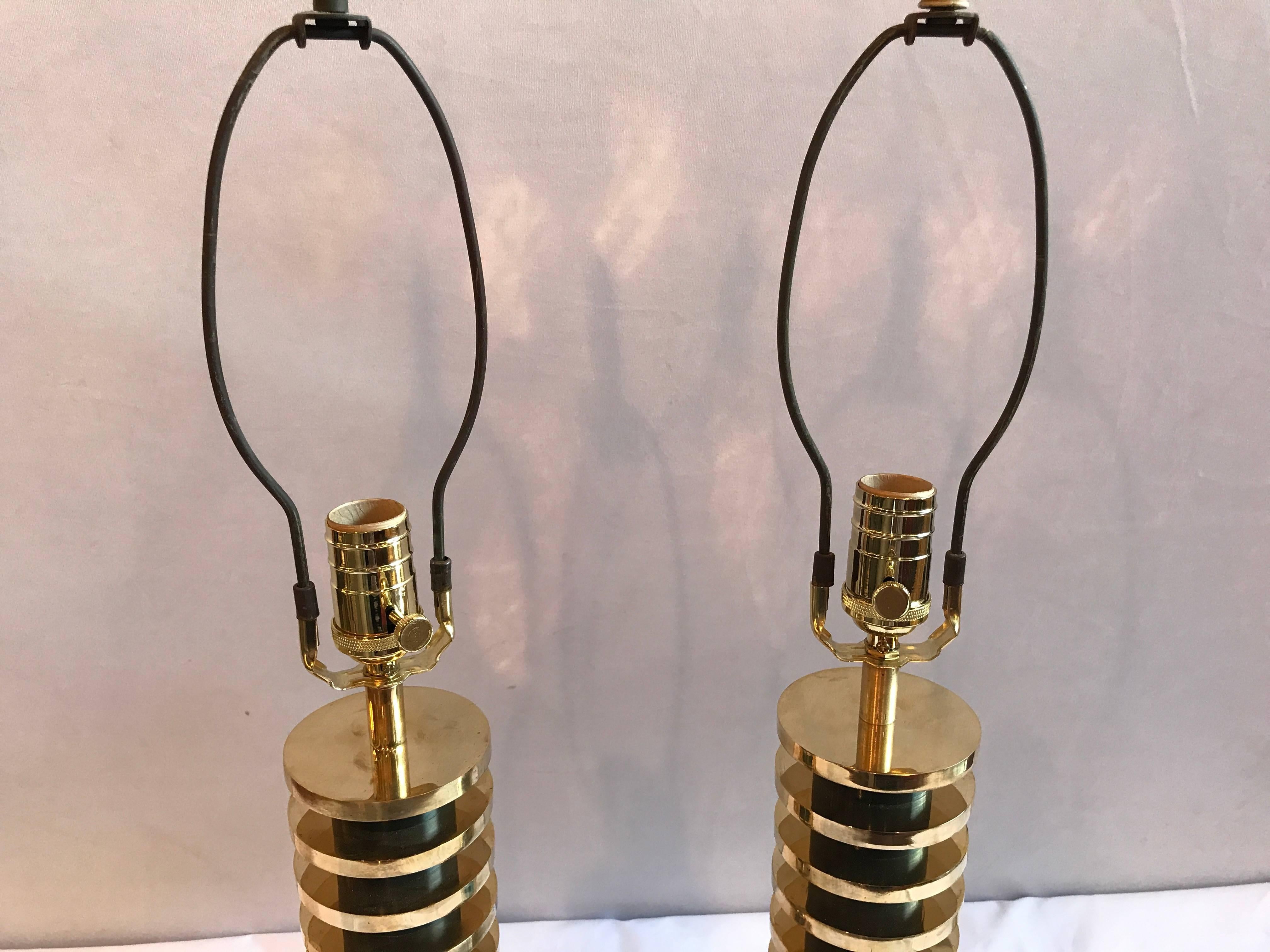 20th Century Pair of Brass and Metal Disk Shaped Mid-Century Modern Table Lamps