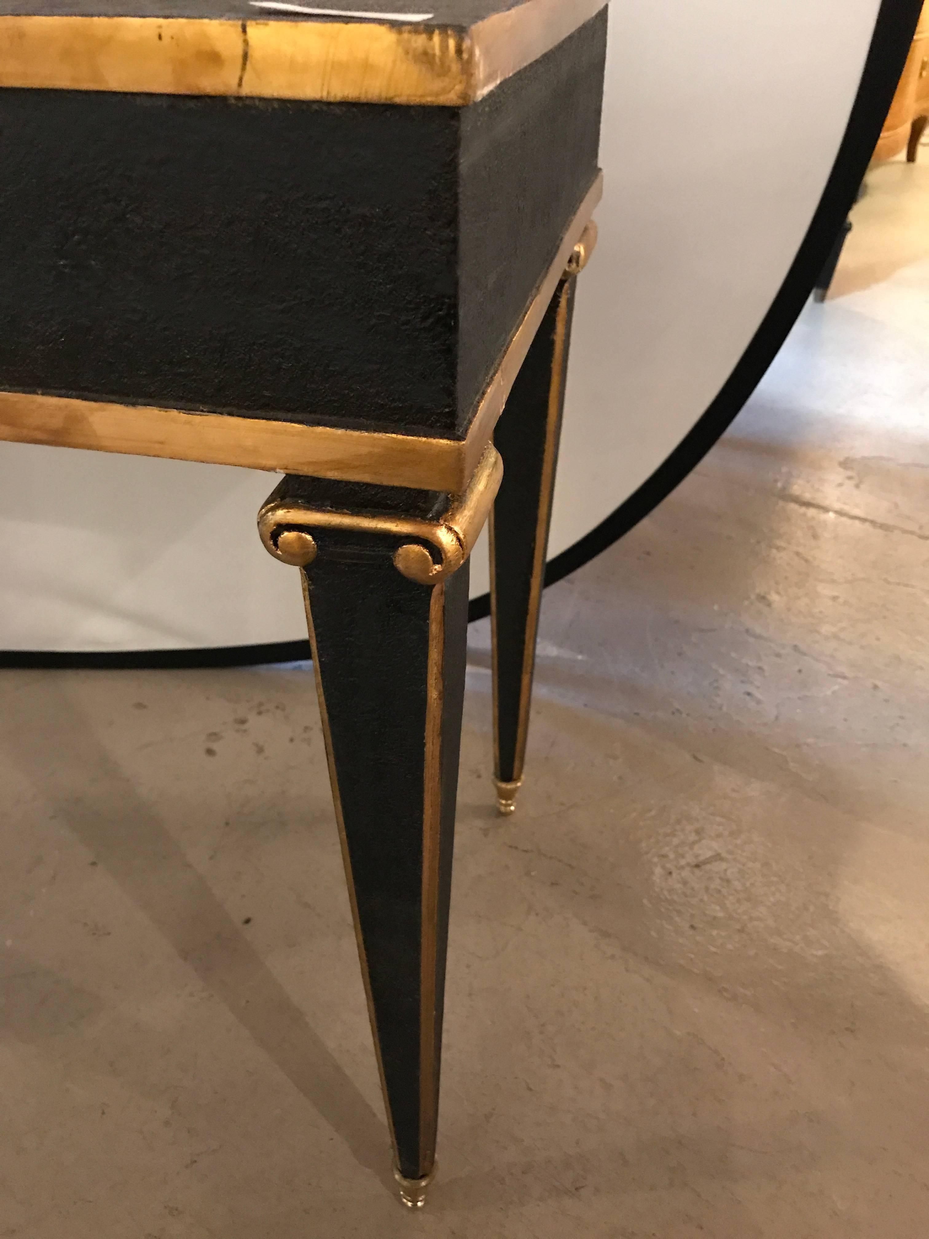 Pair of Maison Jansen Style End Table in Leather Top and Bronze-Mounted Legs In Good Condition In Stamford, CT