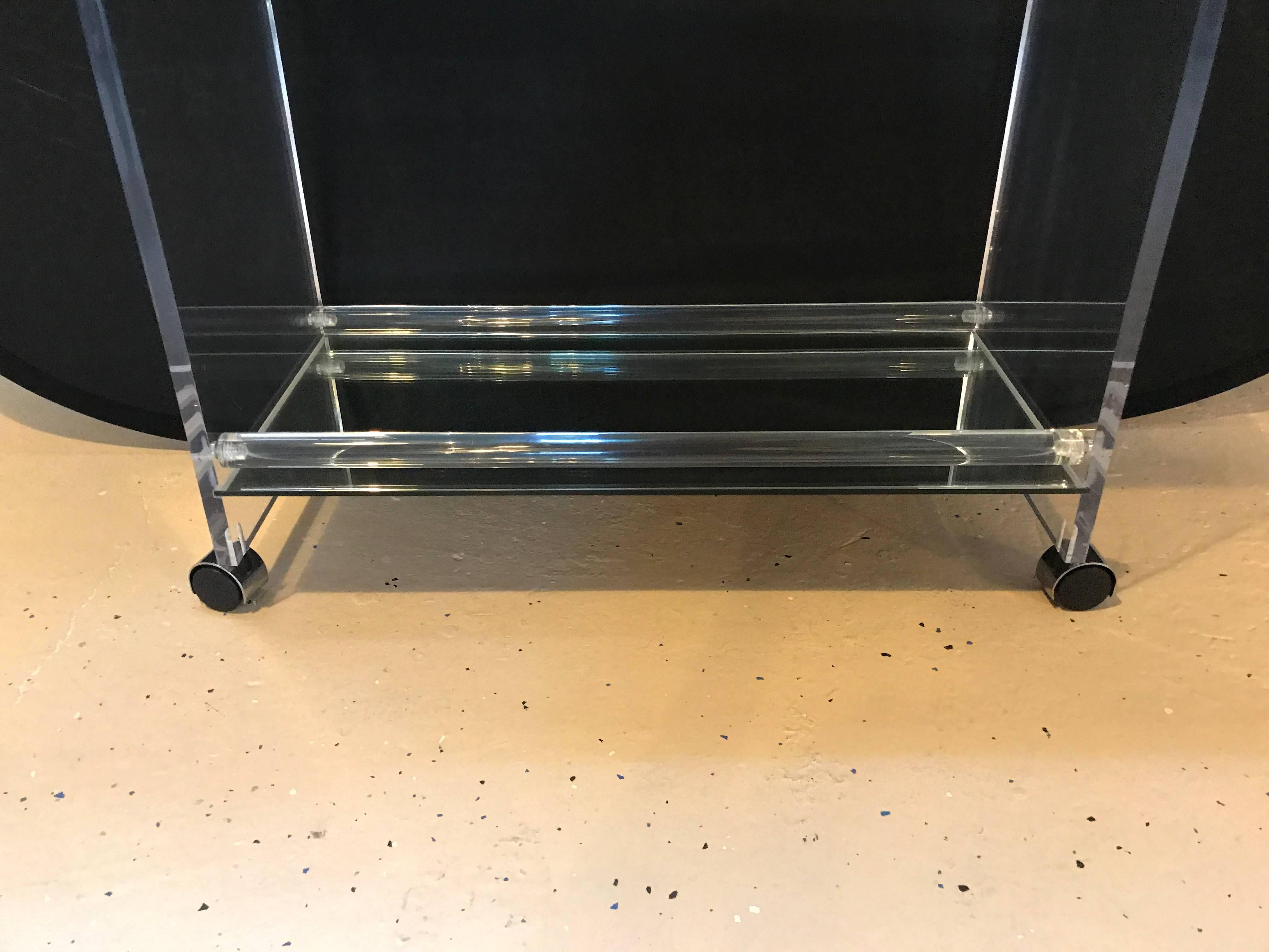 Hollywood Regency Style Two-Tier Lucite and Mirrored Shelf Rolling Bar Cart In Good Condition In Stamford, CT