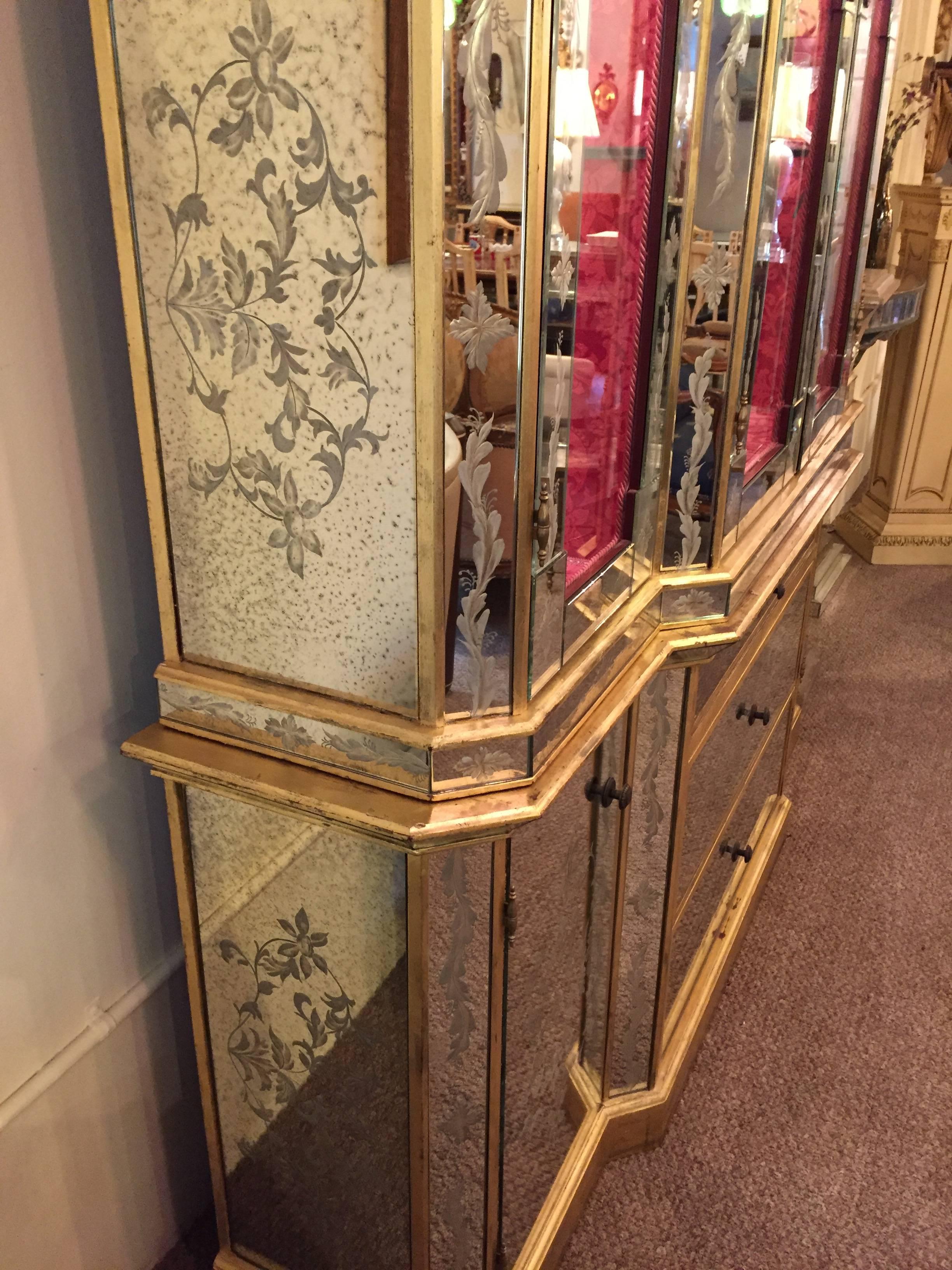 Neoclassical Hollywood Regency Italian Églomisé Glass and Mirrored Breakfront China Cabinet