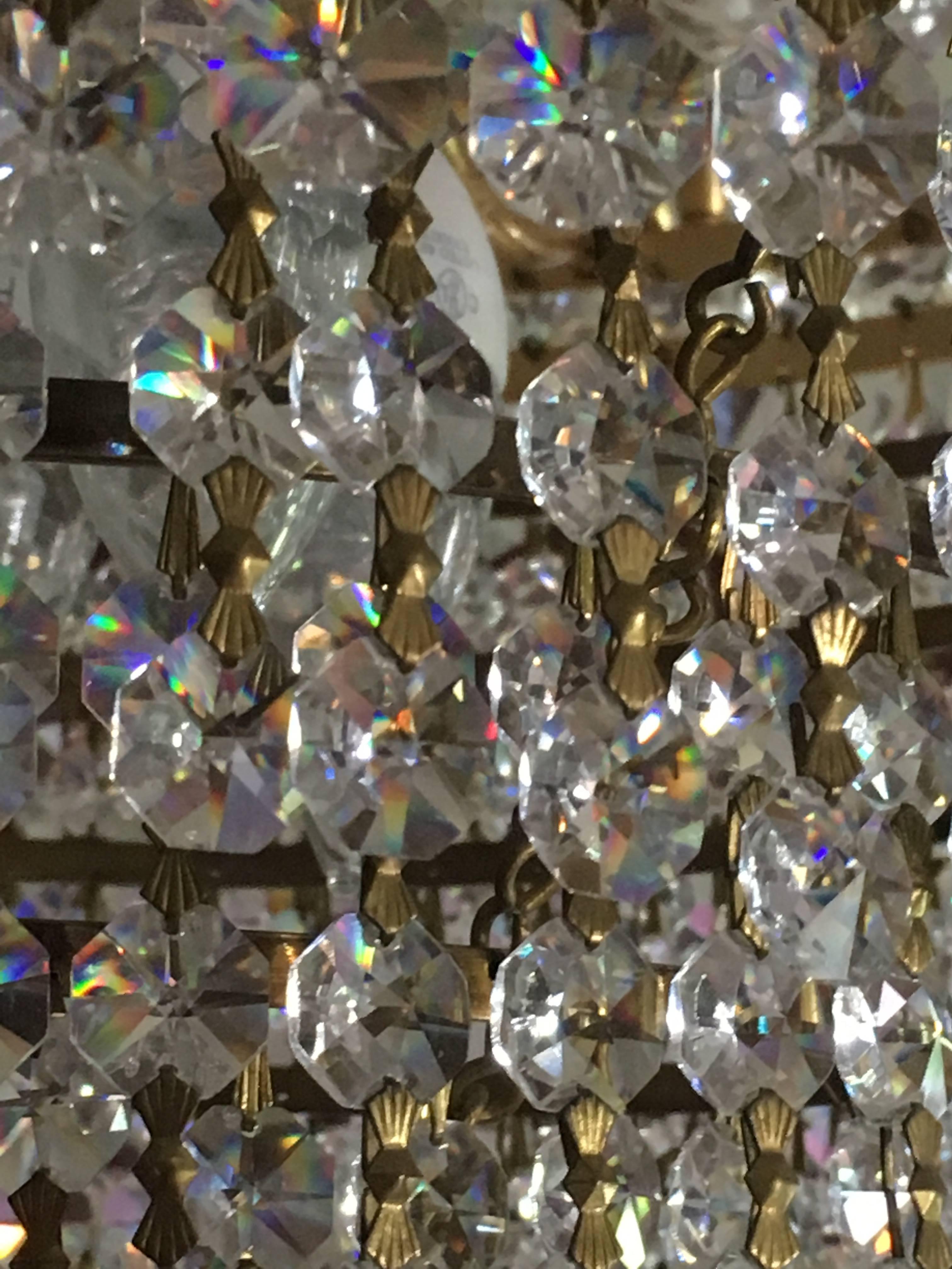Lampadario a dodici luci a gradini in stile neoclassico Possible Swarovski in vendita 5