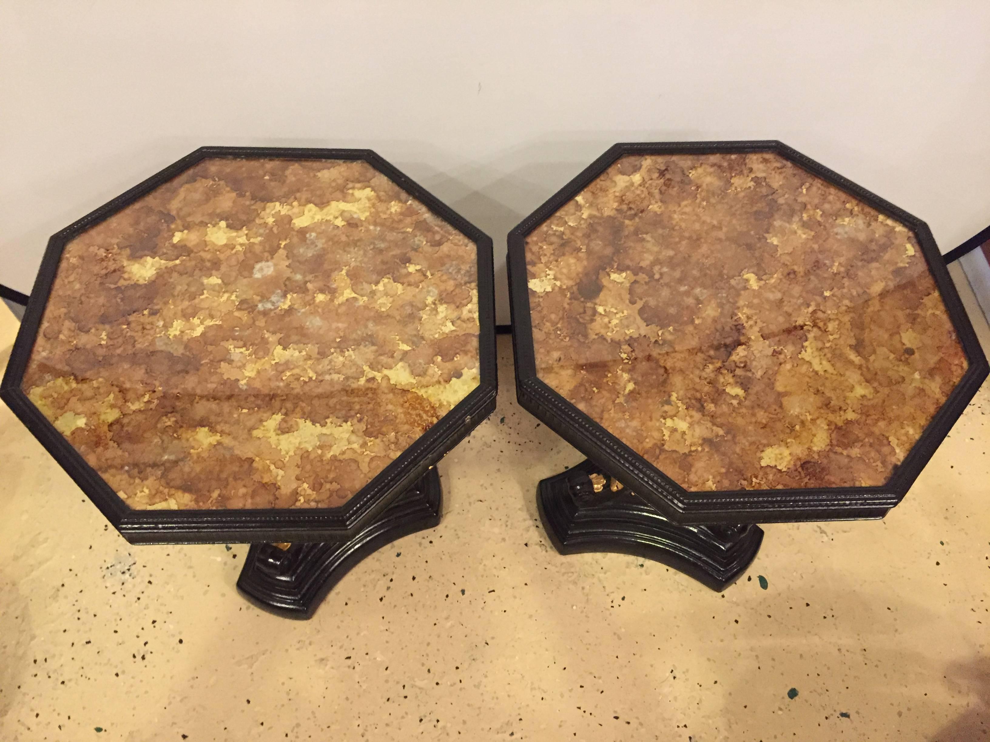 Pair of Gilt Glass Top Ebonized and Gilt Decorated End or Side Tables In Good Condition In Manhasset, NY