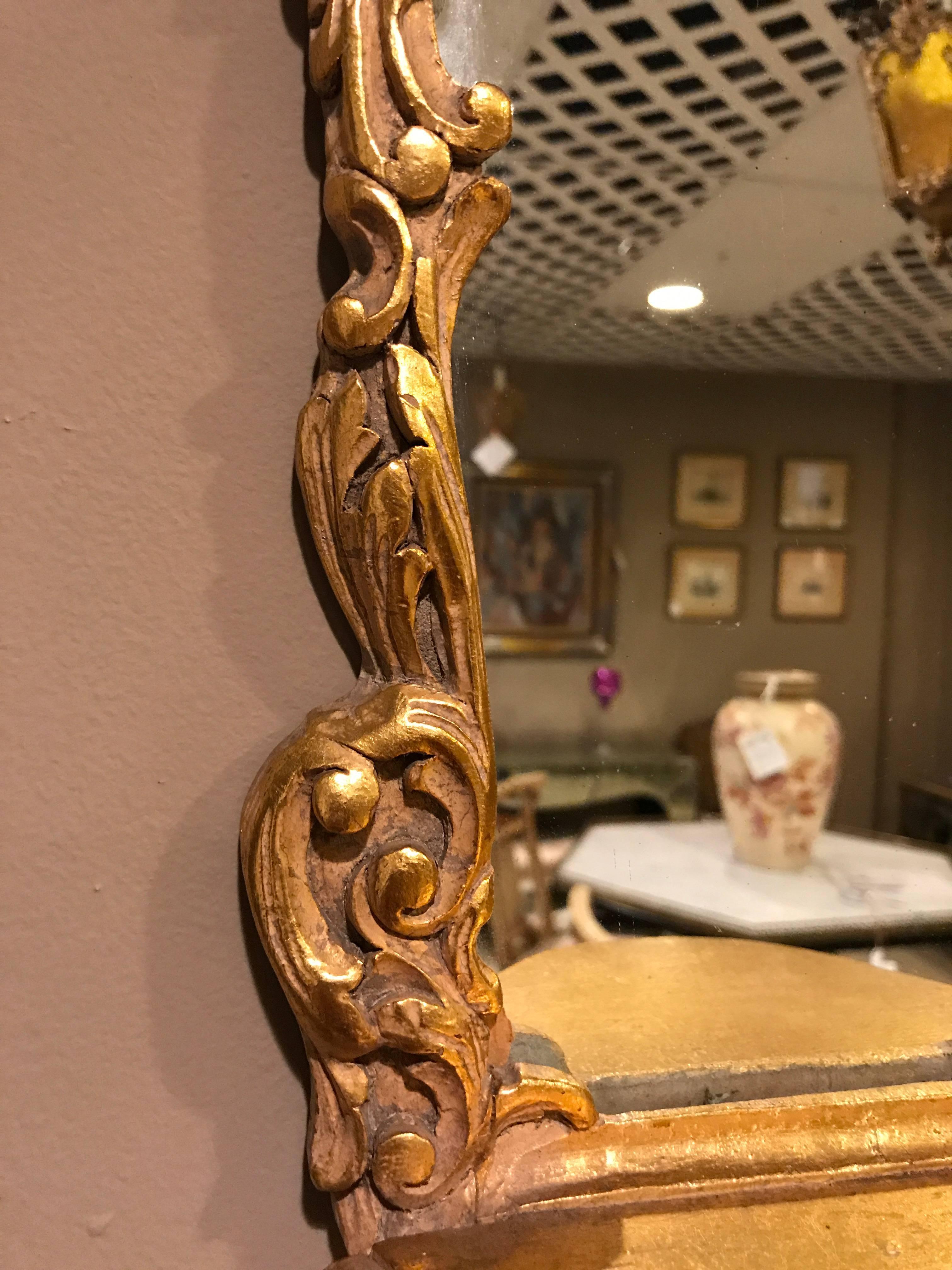 Rococo Pair of Italian Diminutive Giltwood Mirror Back Wall Shelves