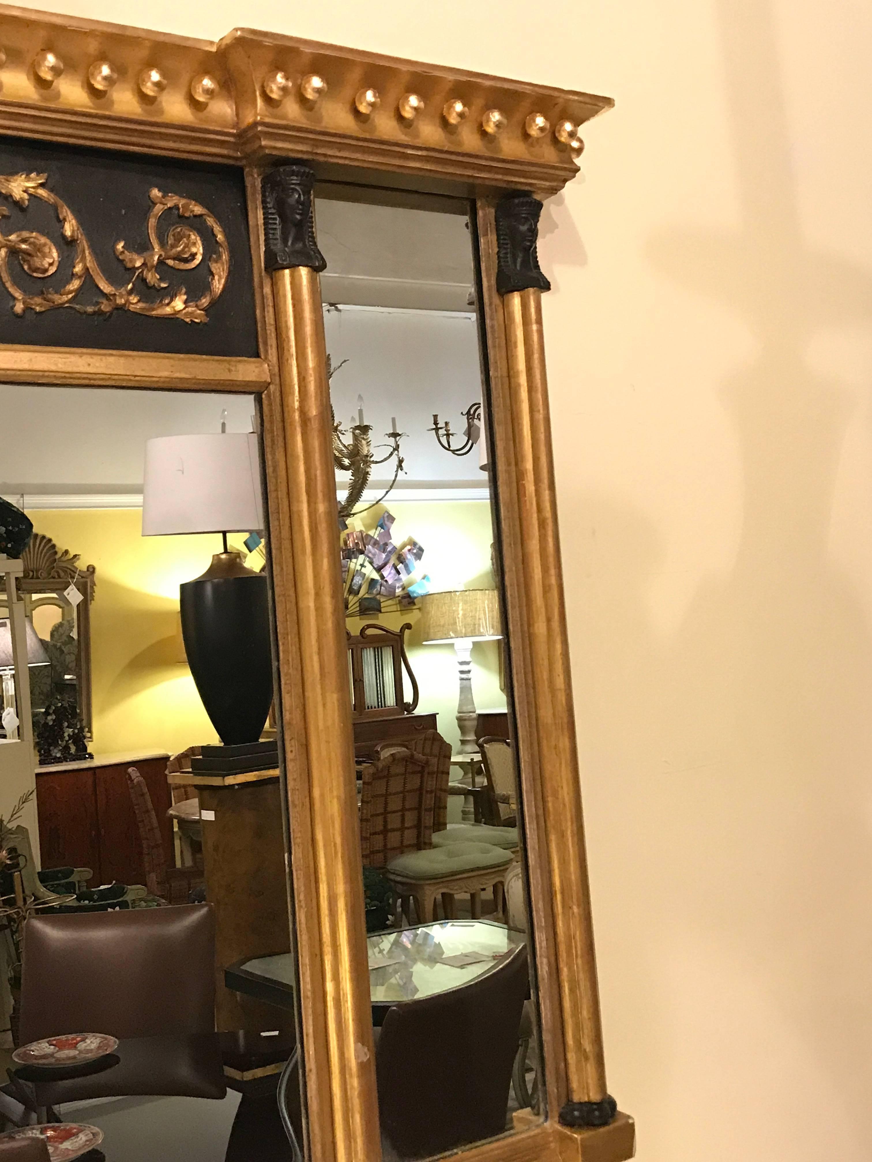 Federal Style over the Mantle or Console Mirror In Good Condition In Stamford, CT