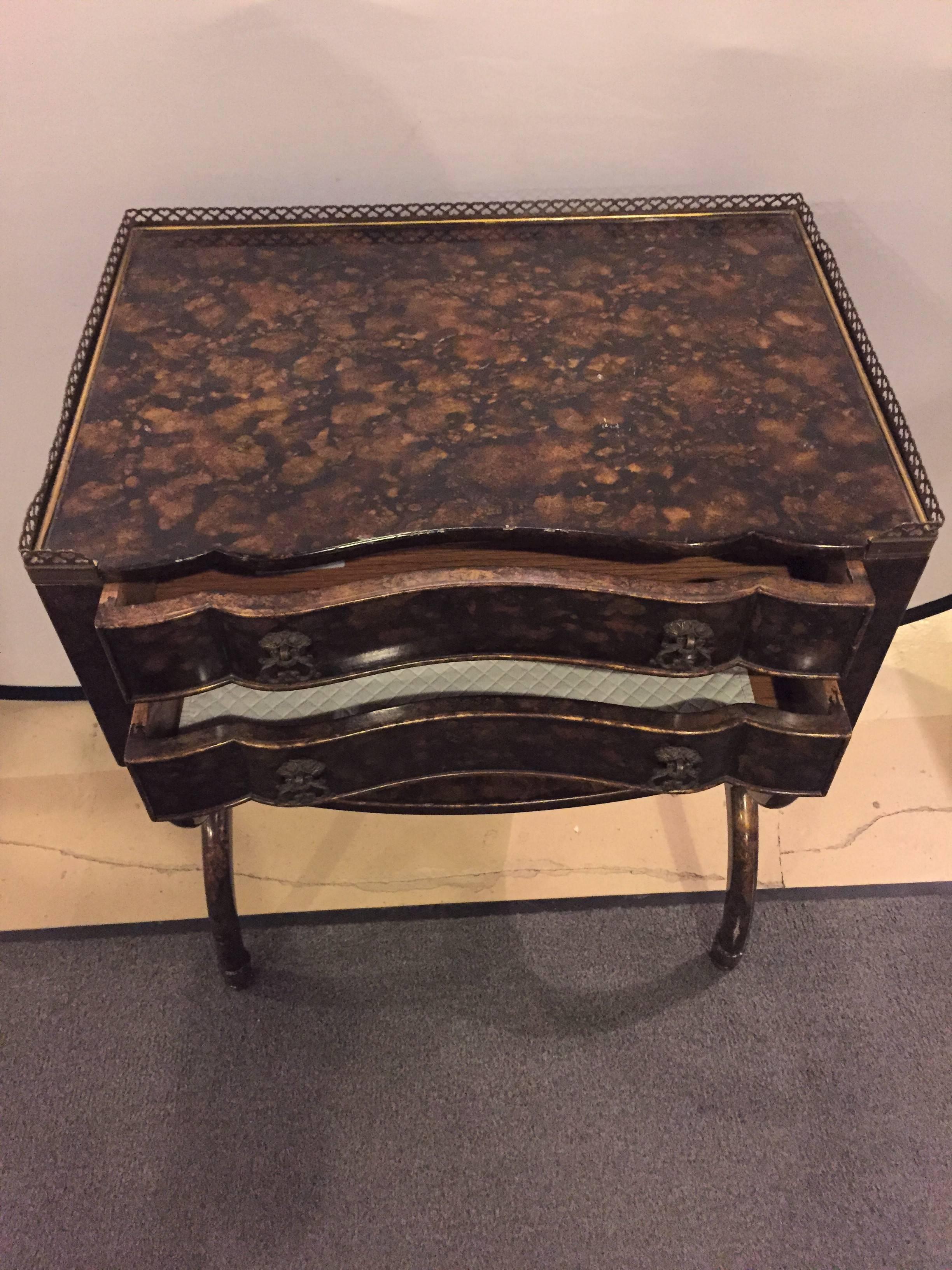 Regency Style Faux Tortoise Decorated End Table 3