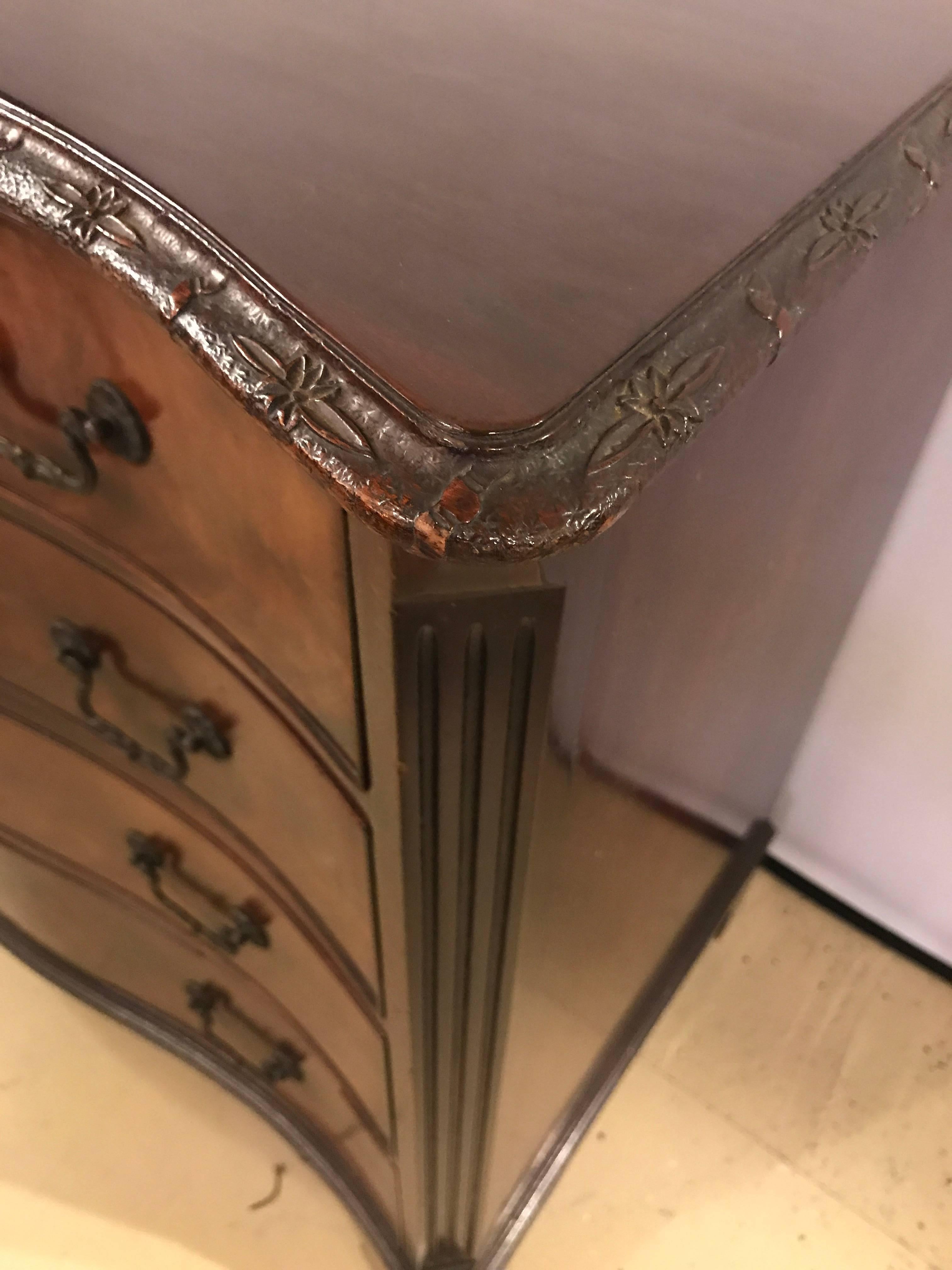 Flame Mahogany Four Graduating Drawer Georgian Style Chest or Commode 3