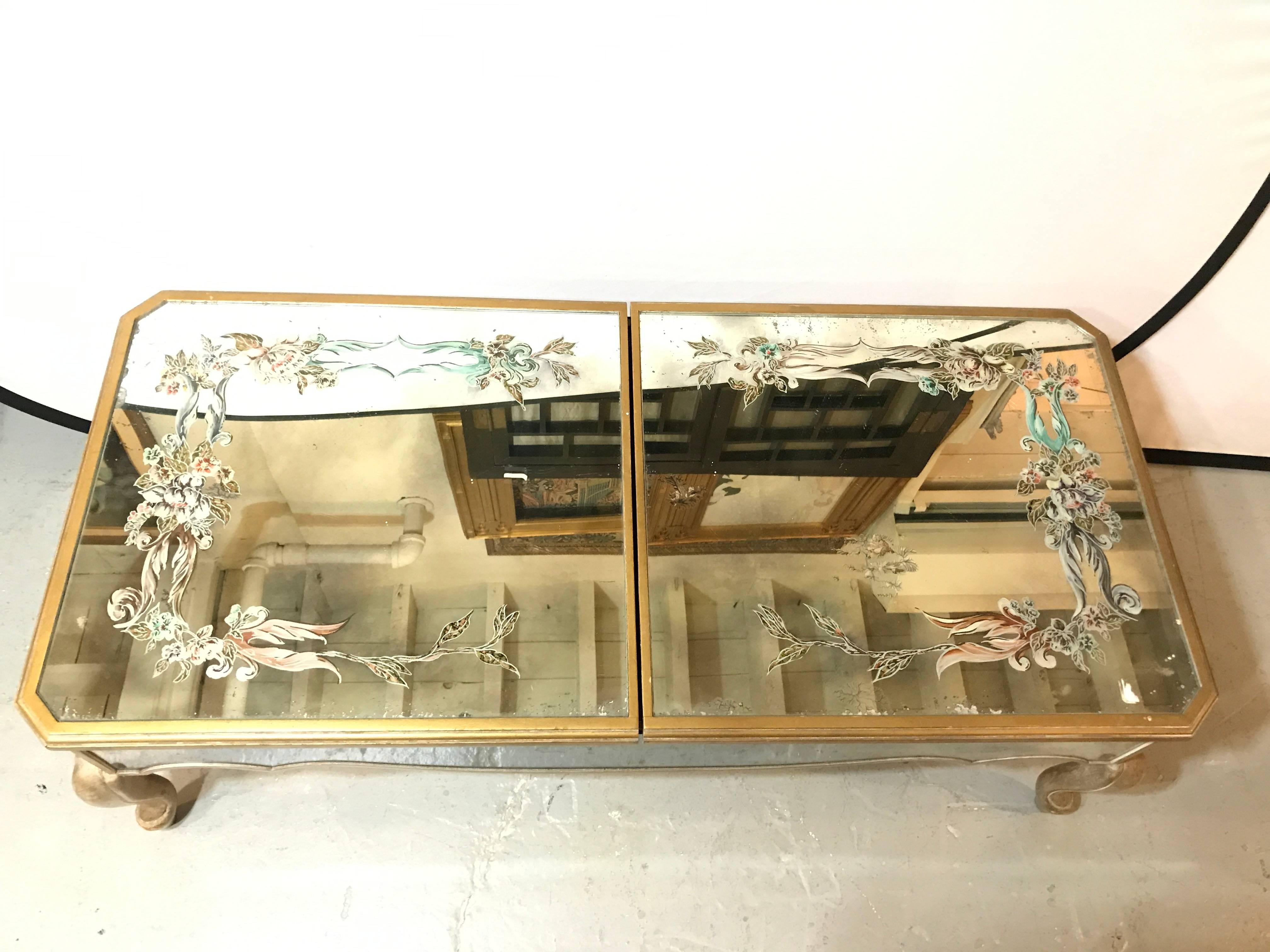20th Century Hollywood Regency Italian Paint Decorated Sliding Mirror Top Coffee Low Table