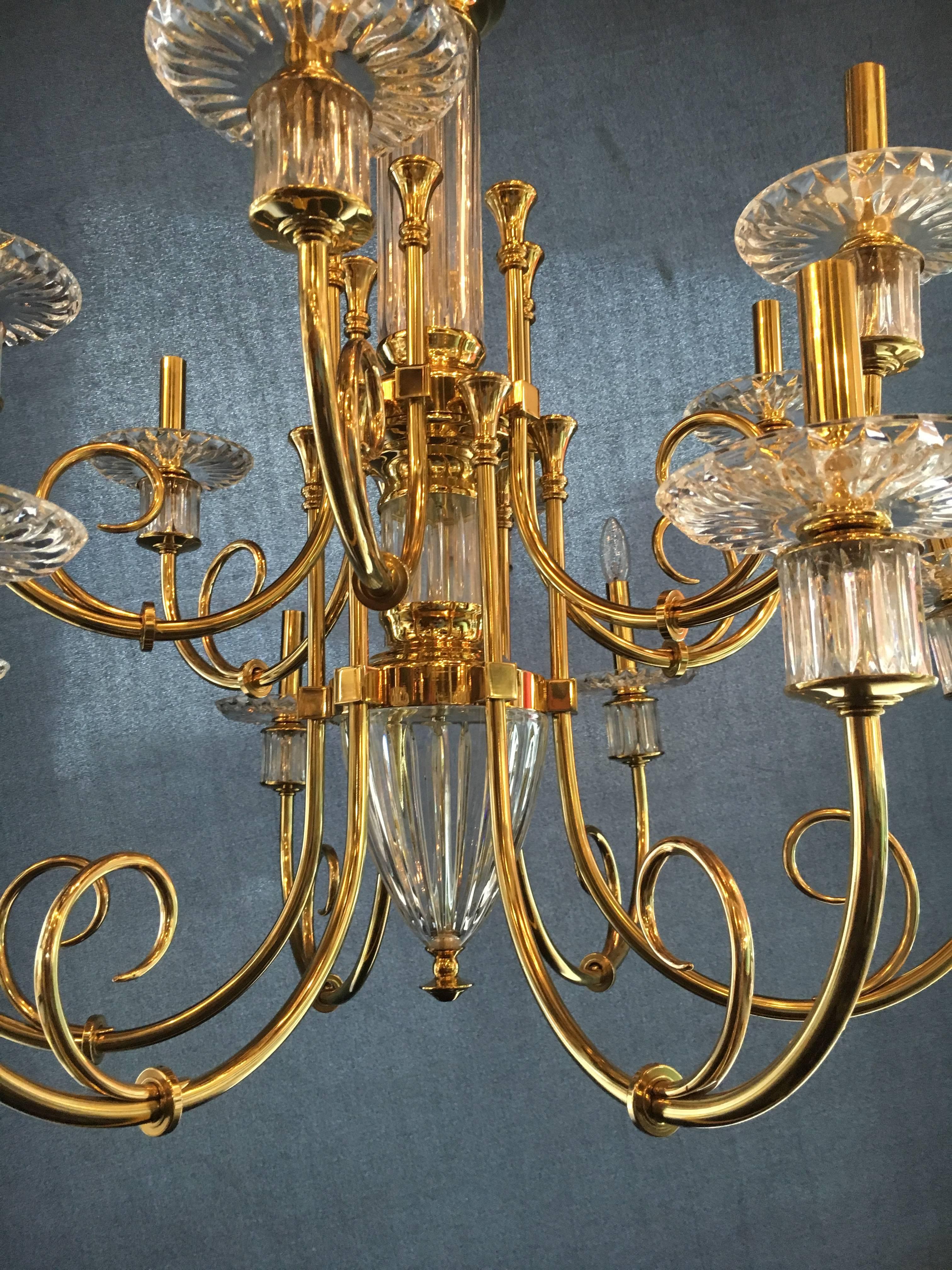 Custom 12-Light Bronze and Cut Crystal Chandelier with Chain and Crystal Canopy In Good Condition In Stamford, CT