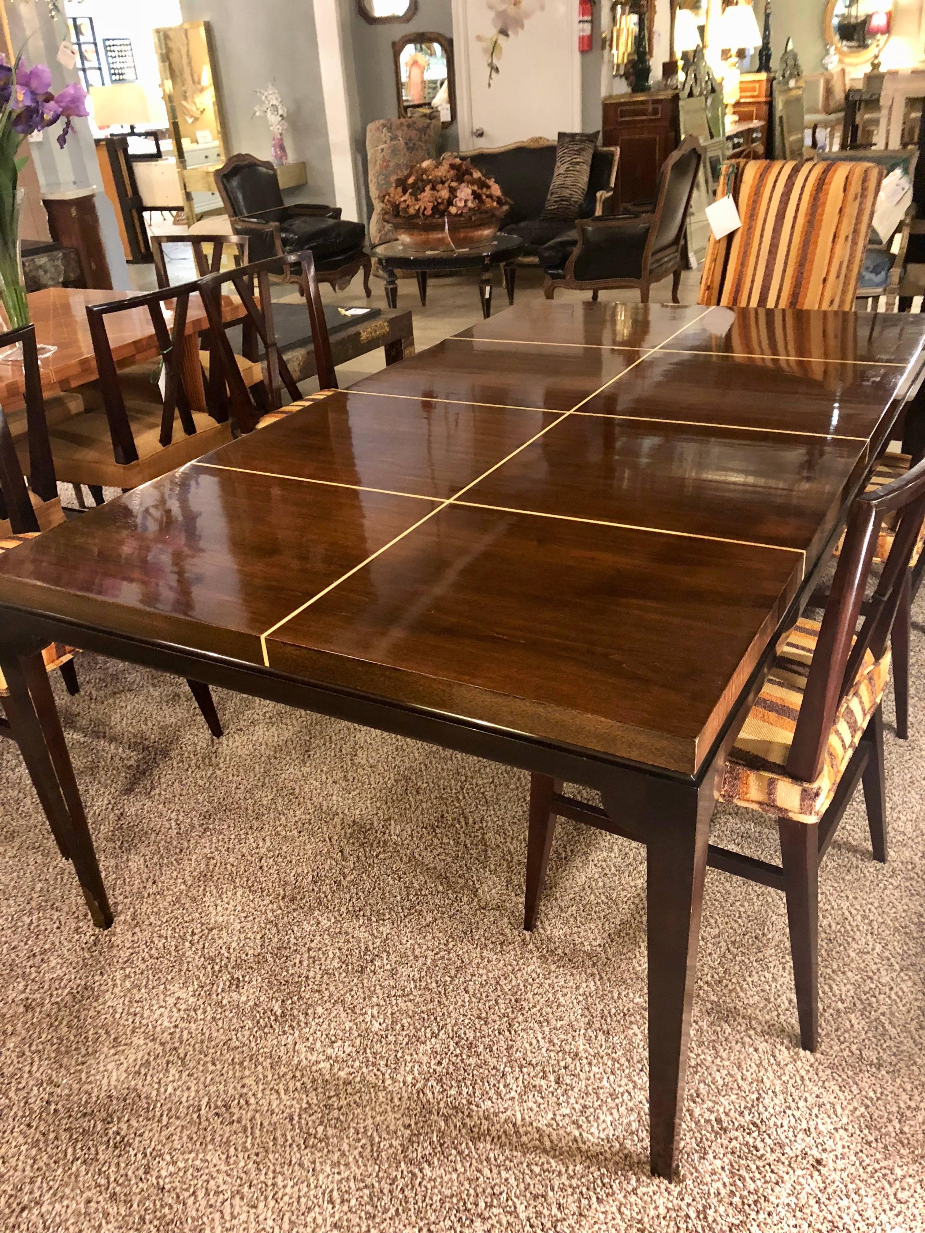 Tommi Parzinger Originals Dining Table with Two Leaves In Good Condition In Stamford, CT