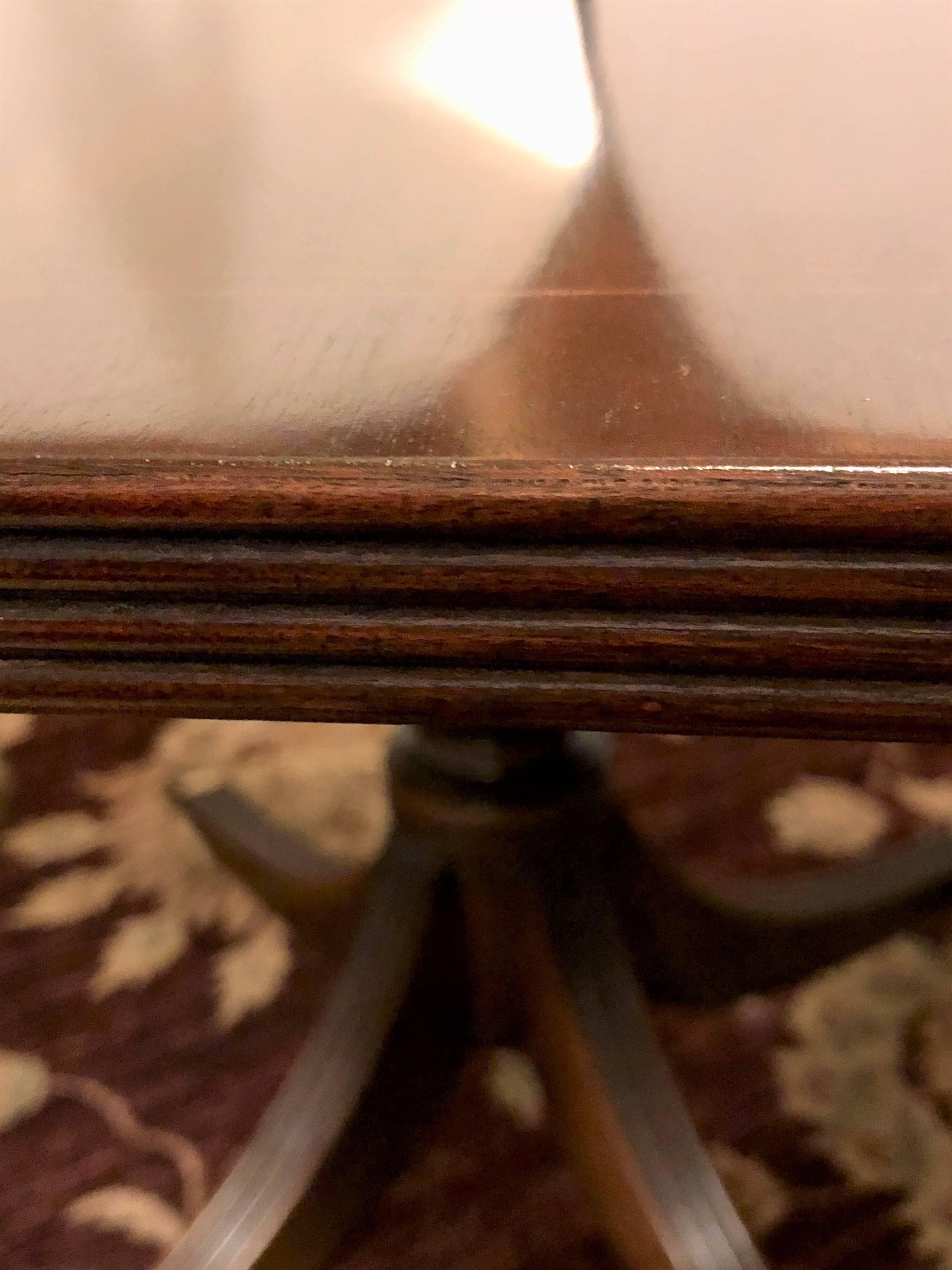 Georgian Style Banded Triple Pedestal Dining Table 3