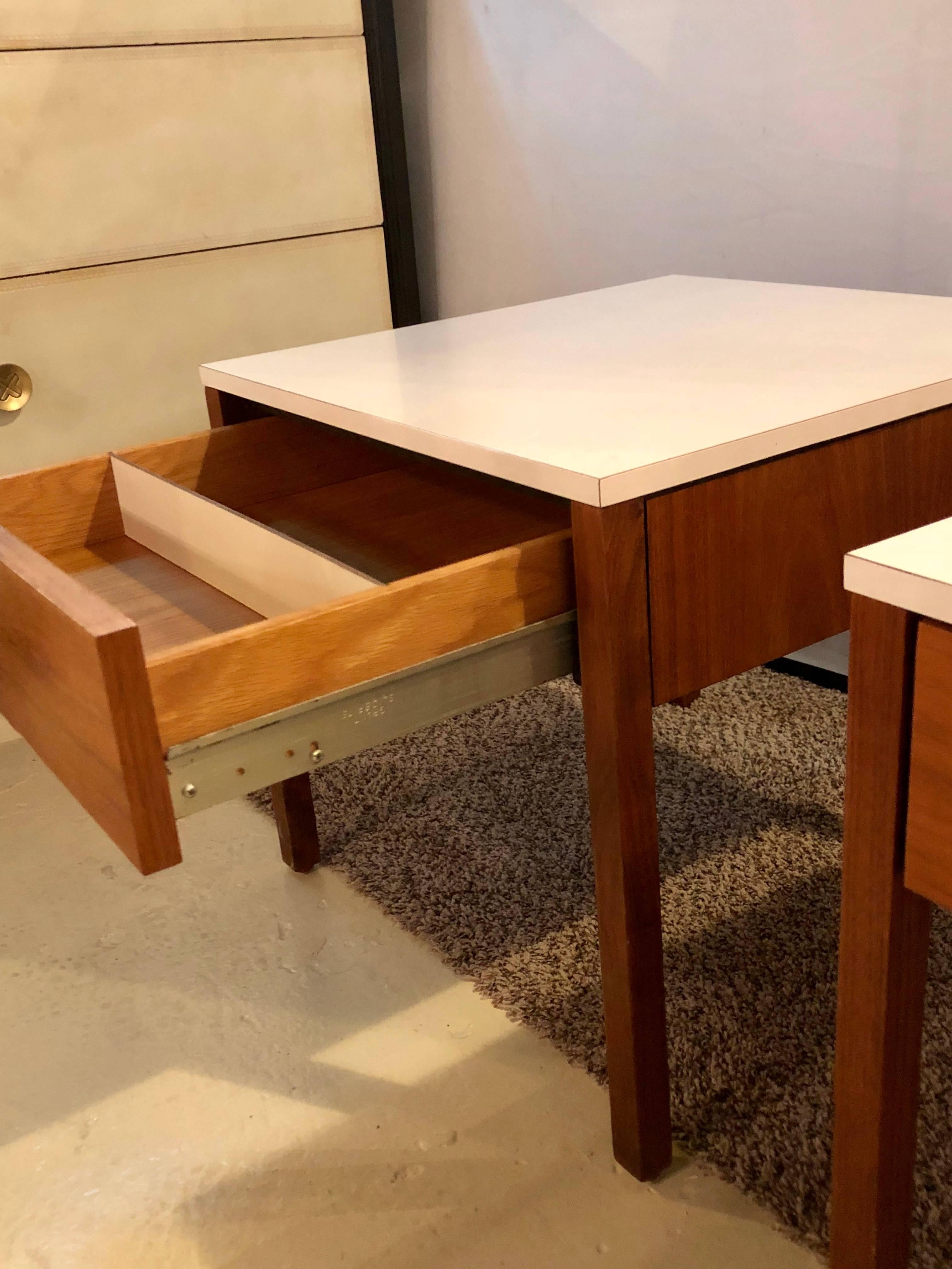 20th Century Pair of Mid-Century Modern Signed Florence Knoll Nightstands or End Tables