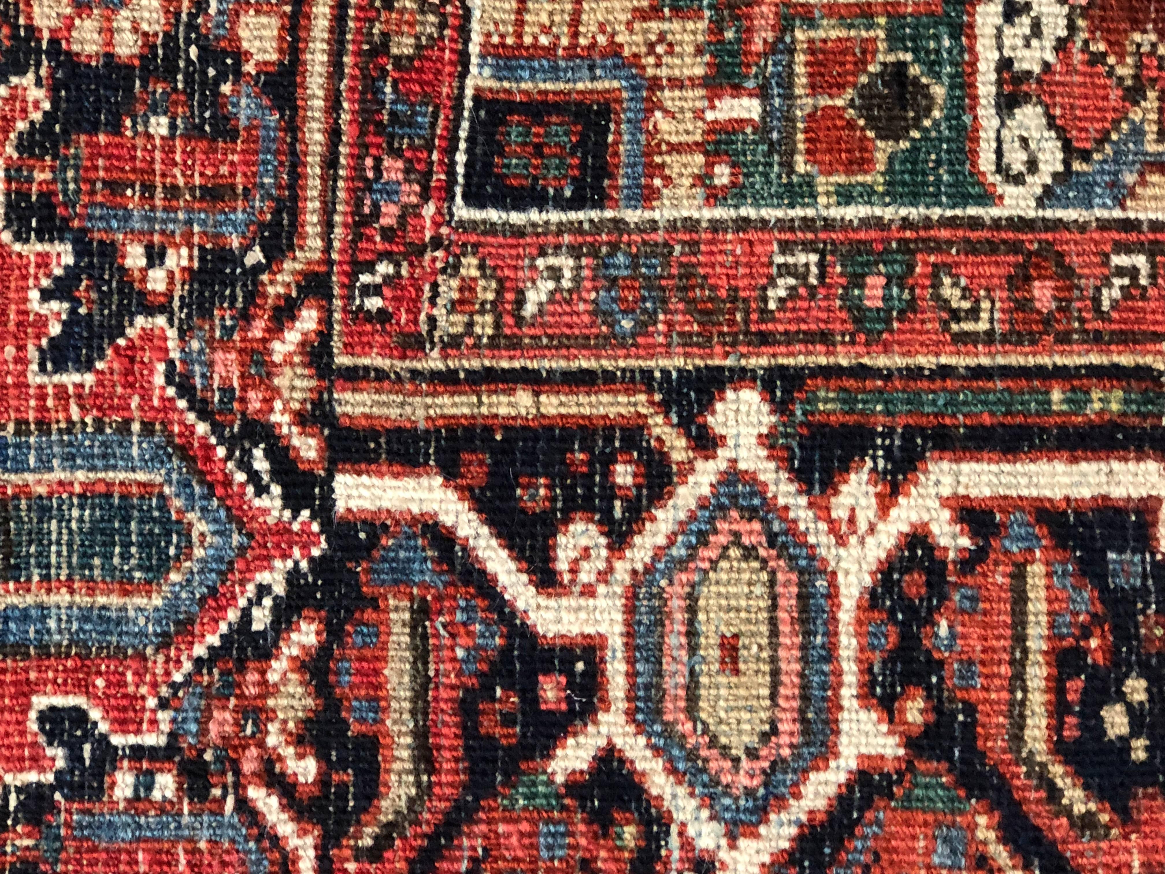 1920s Persian Room Sized Carpet Heriz Oriental Rug In Good Condition In Stamford, CT