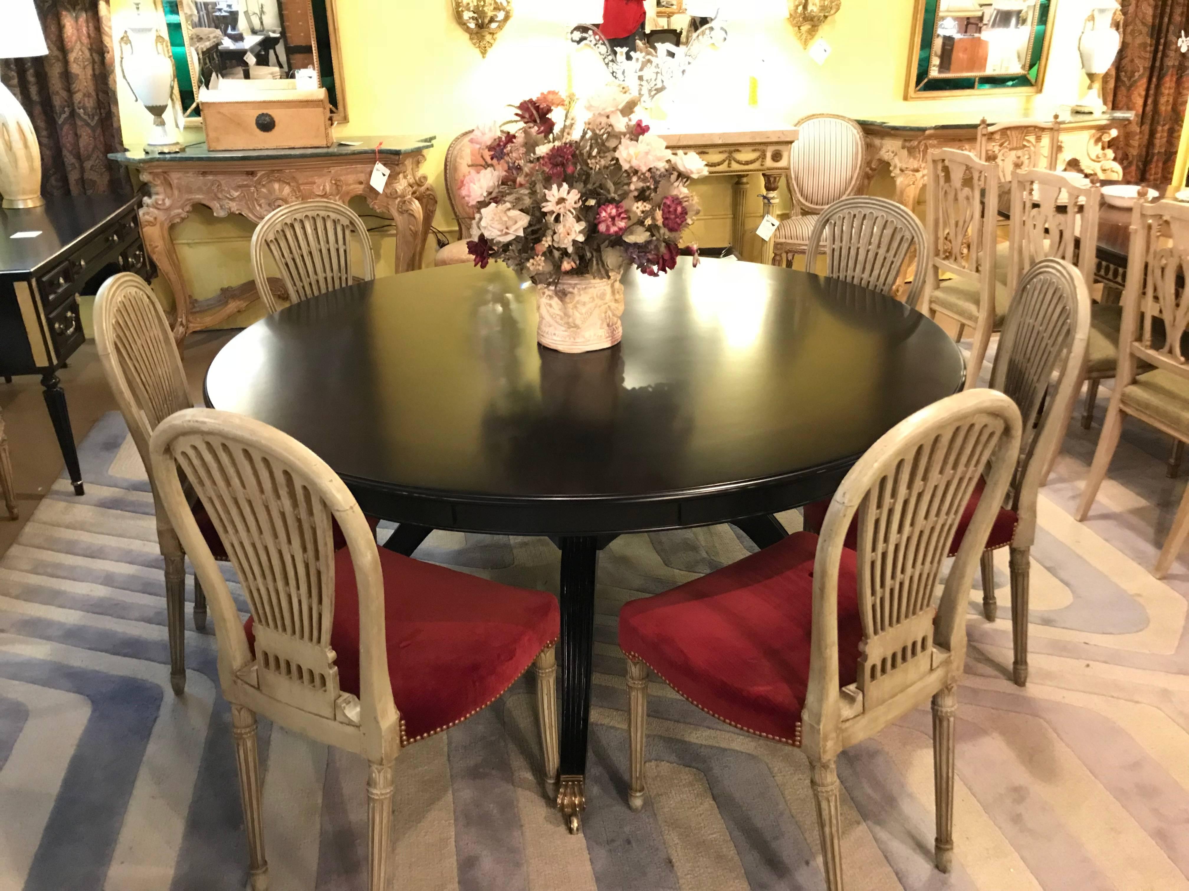 Monumental Hollywood Regency Custom-Made Ebony Circular Extending Dining Table 3
