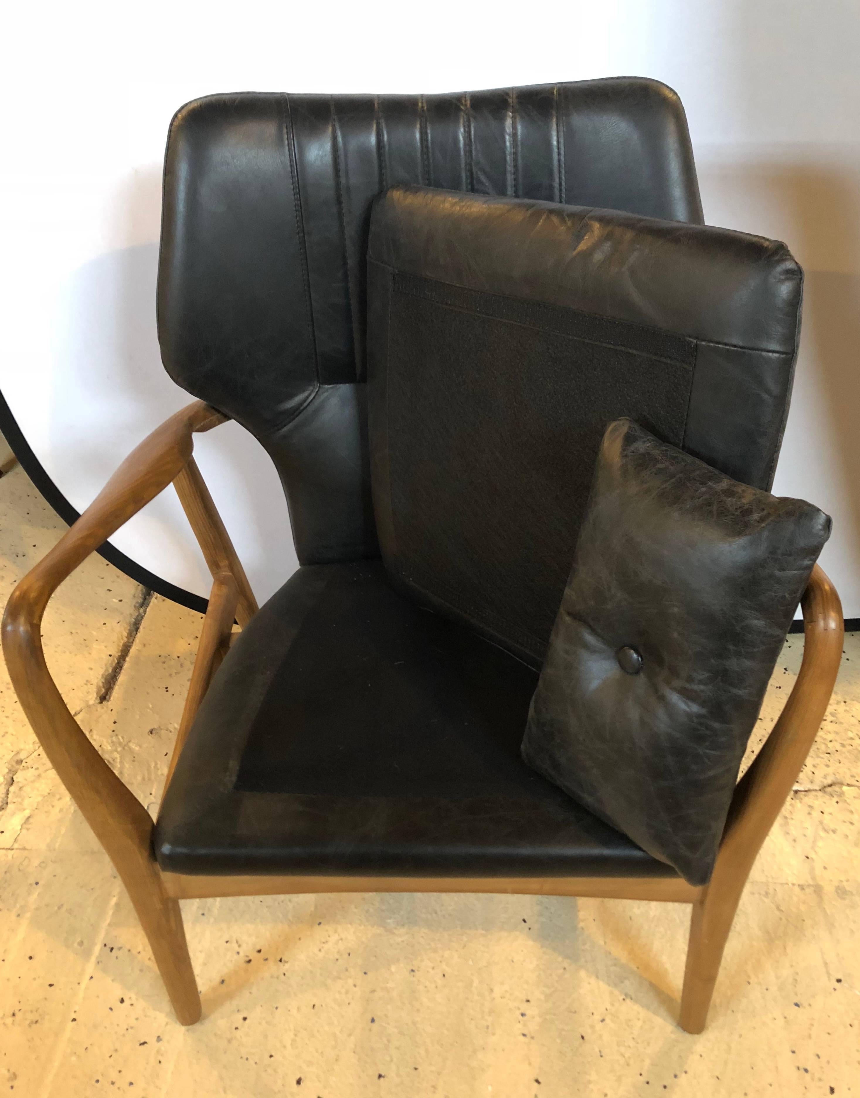 Pair of Mid Century Modern Style Arm Chairs with Black Leather Upholstery 4