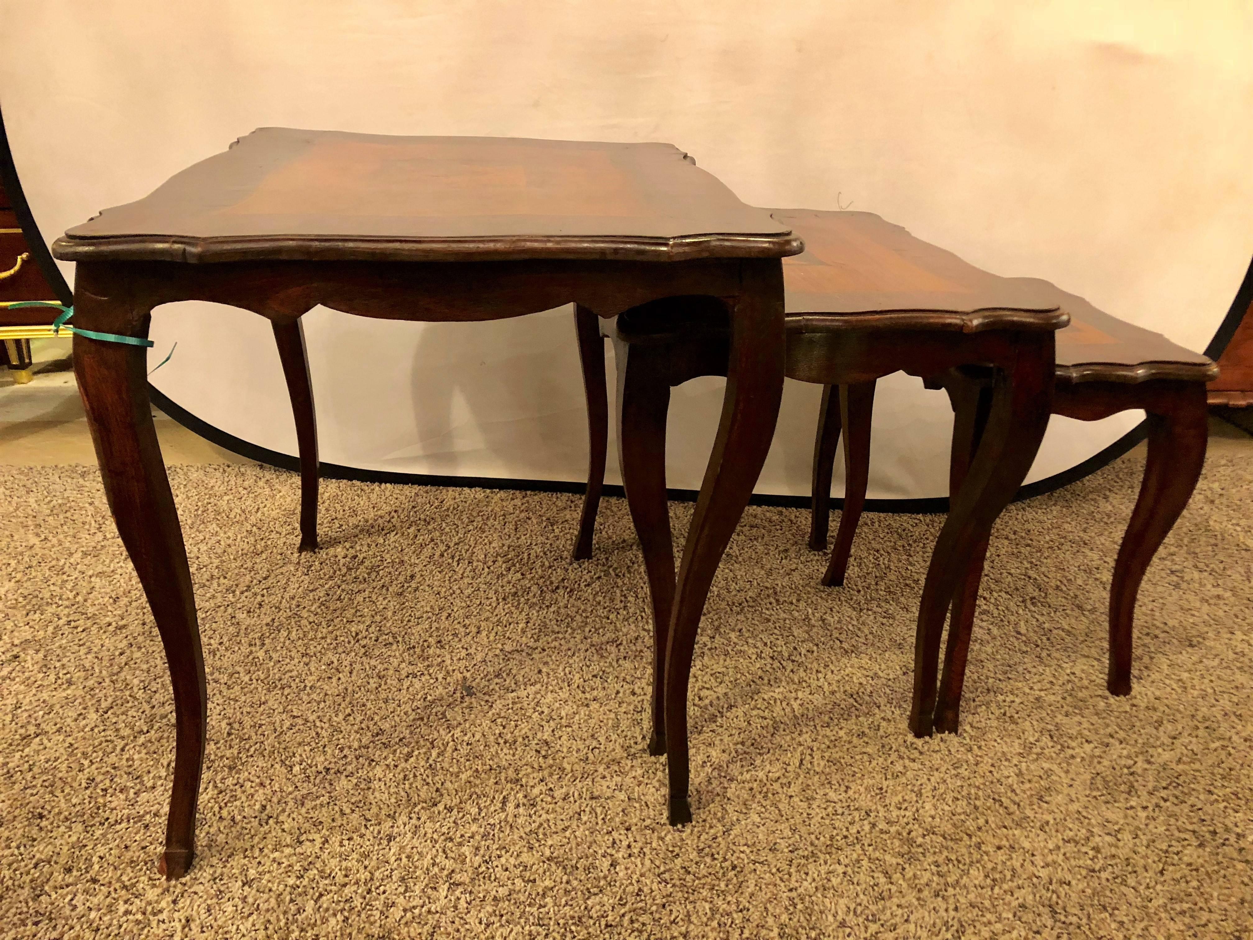 Italian 19th Century Antique Nest of Three Stack Tables In Good Condition In Stamford, CT