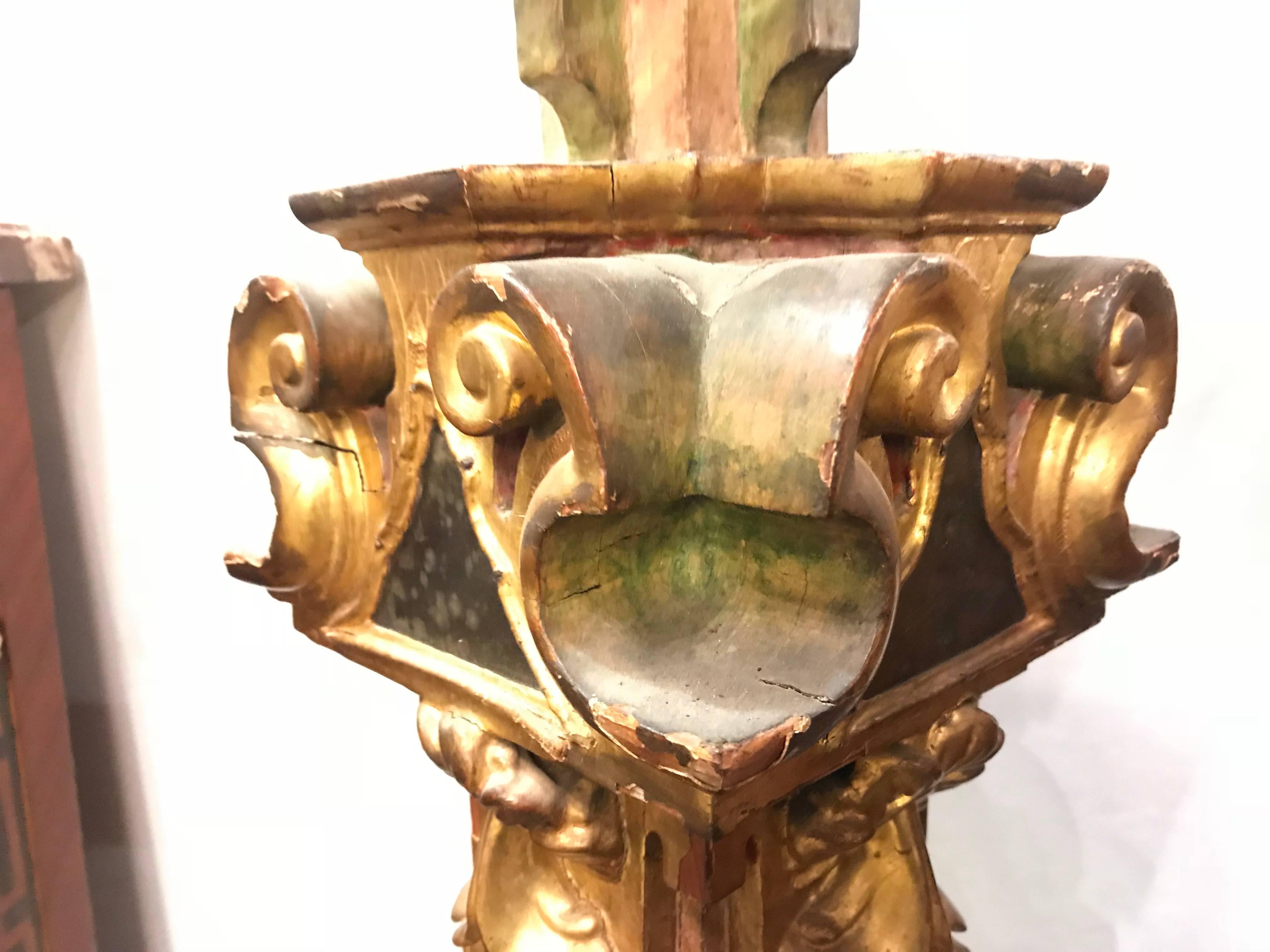20th Century Continental Italian Gilt Distressed Continental Pedestal For Sale
