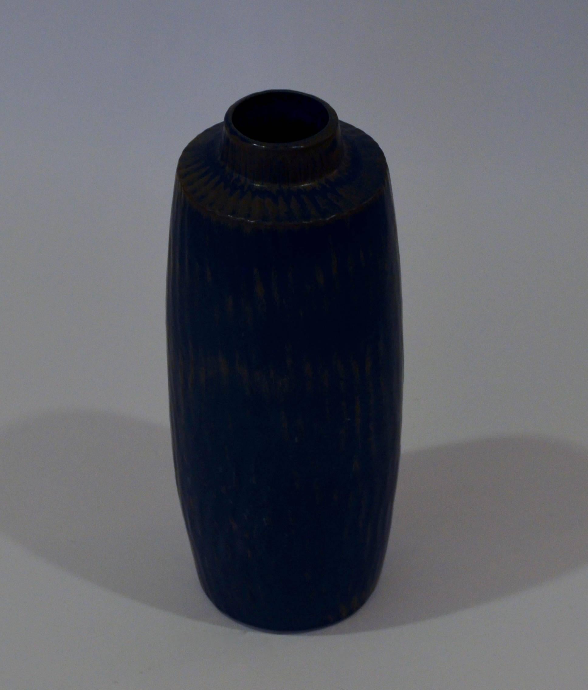 Suédois Vase en céramique du milieu du siècle, de Gunnar Nylund, Rörstrand, des années 1950 en vente