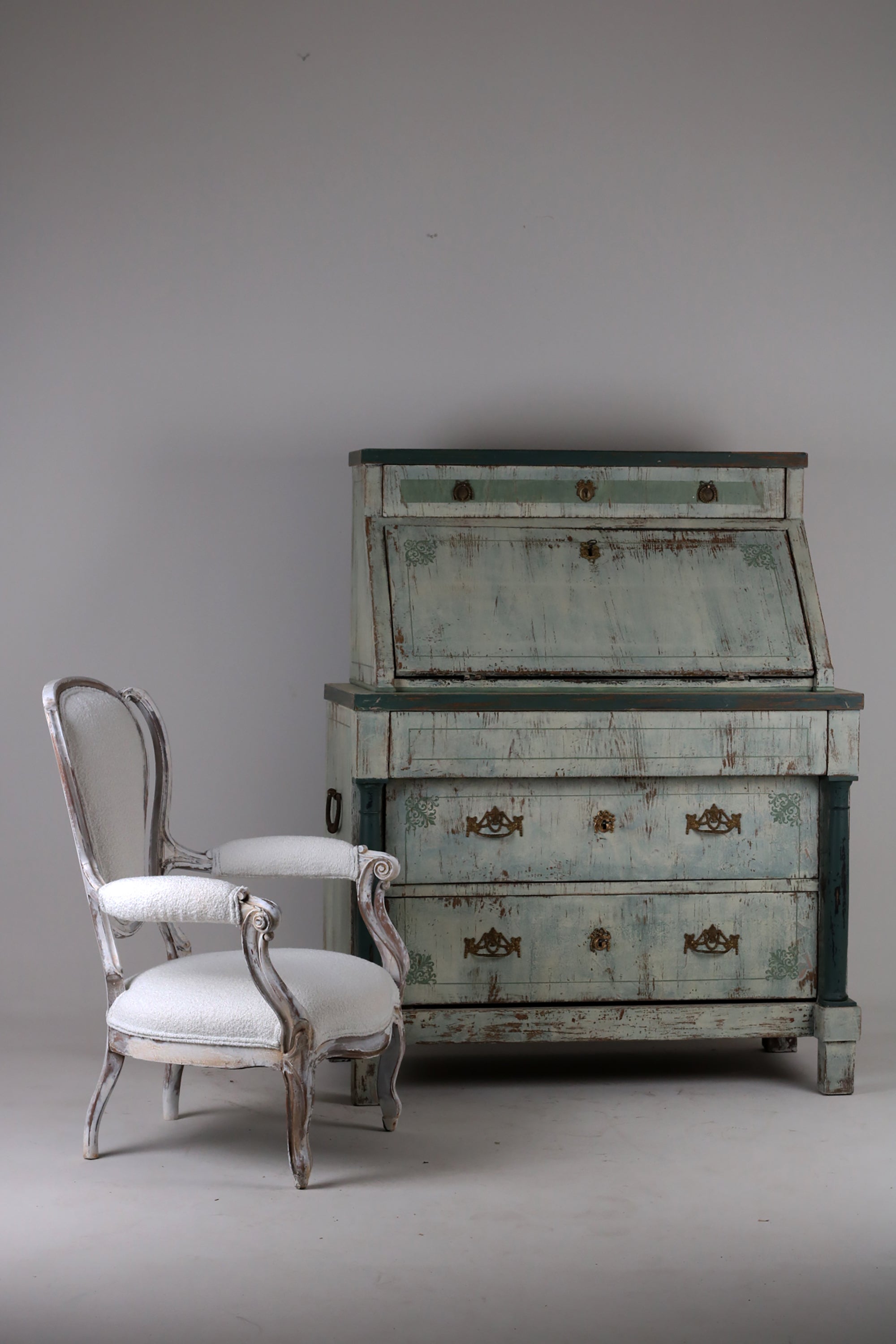 Swedish 19th Century Antique Gustavian Style Painted Secretary Bureau For Sale