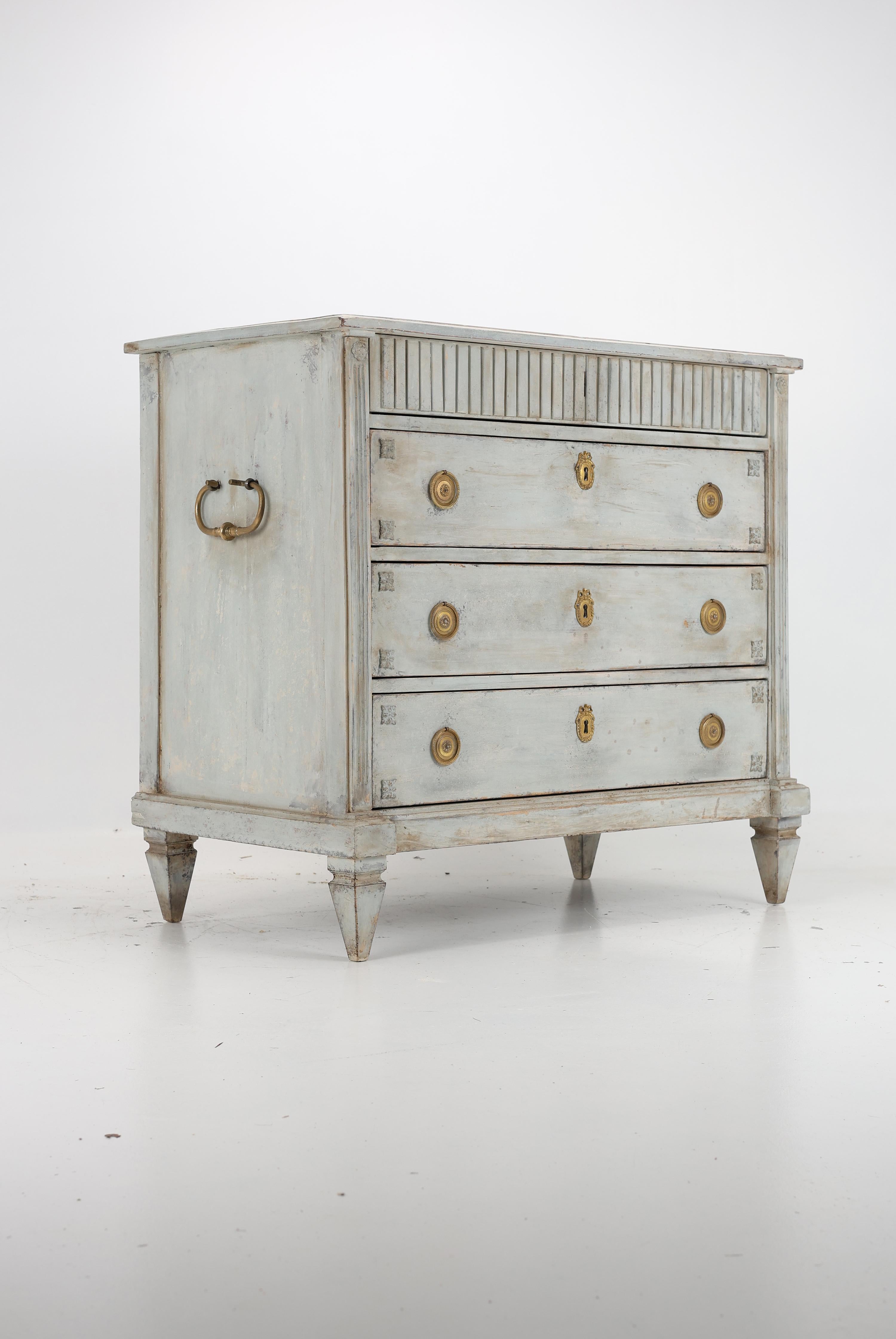 Gustavian Chest of Drawers, Sweden, 19th Century For Sale 14
