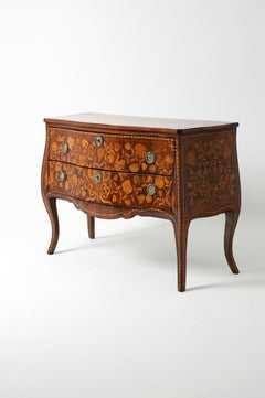 Fine Dutch Rosewood Marquetry Bombé Chest of Drawers, circa 1840