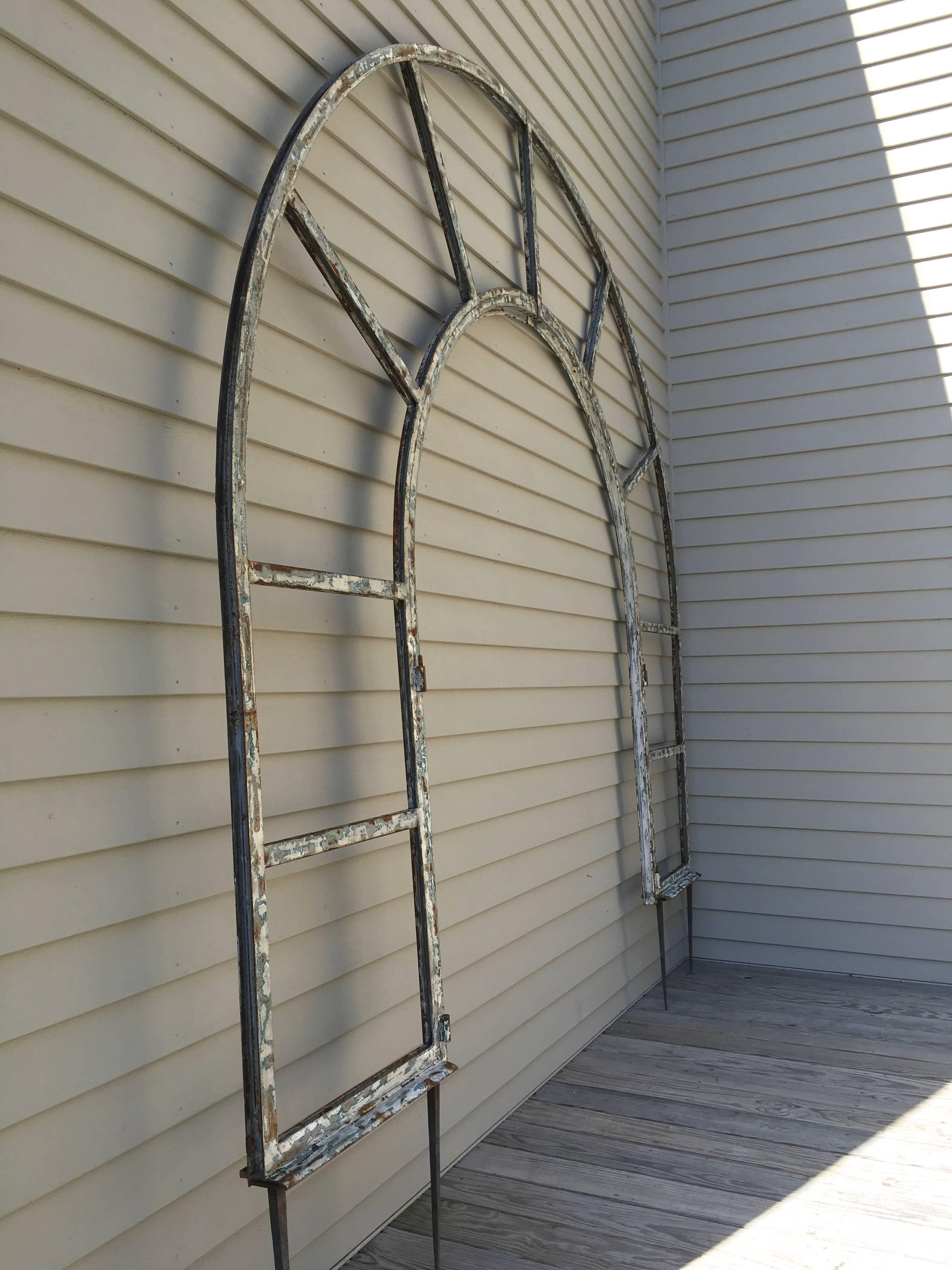 Estate-Sized French Steel Arched Arbor or Trellis In Excellent Condition In Woodbury, CT