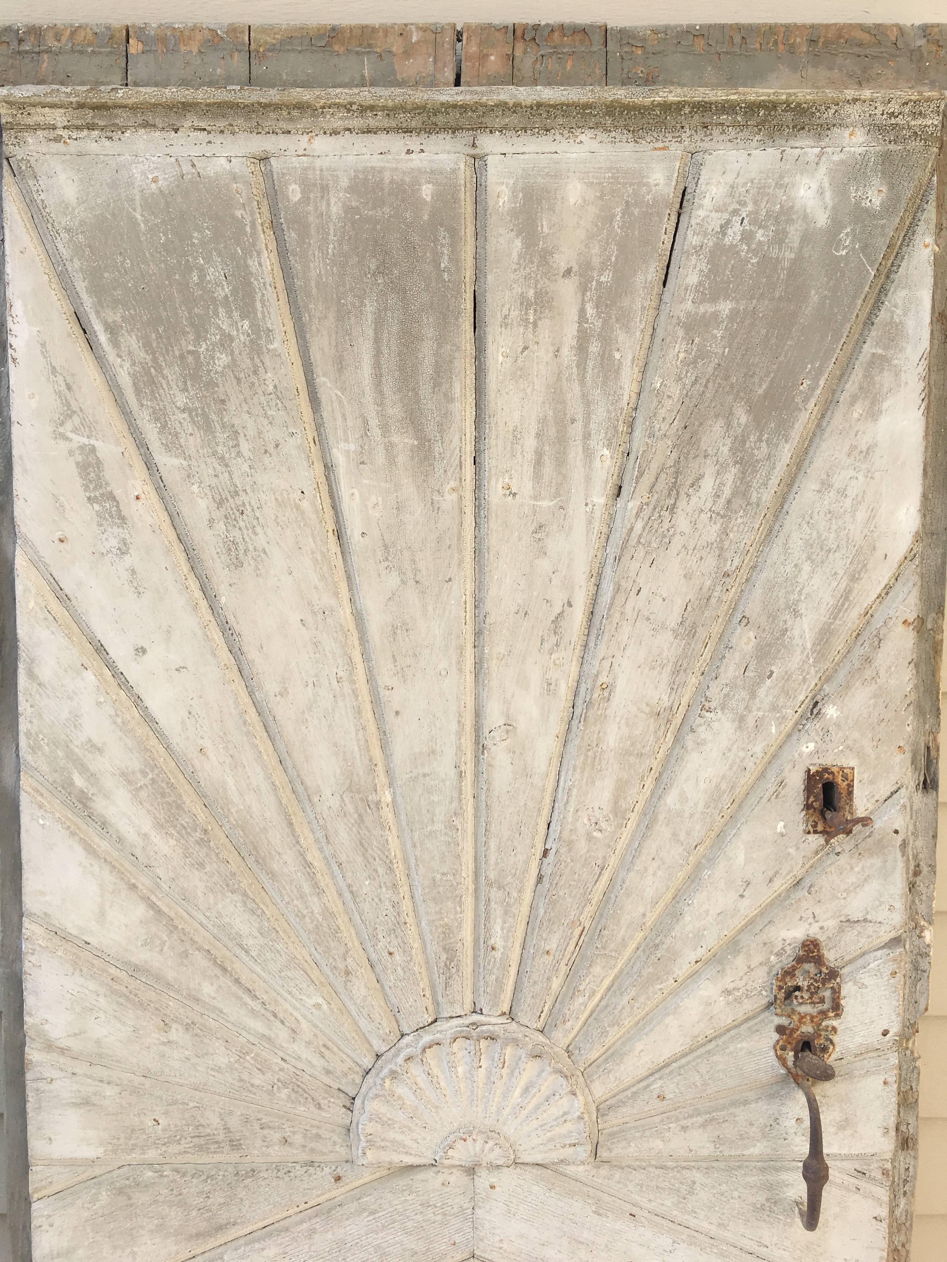 18th Century French Door with Sunburst Design In Good Condition In Woodbury, CT