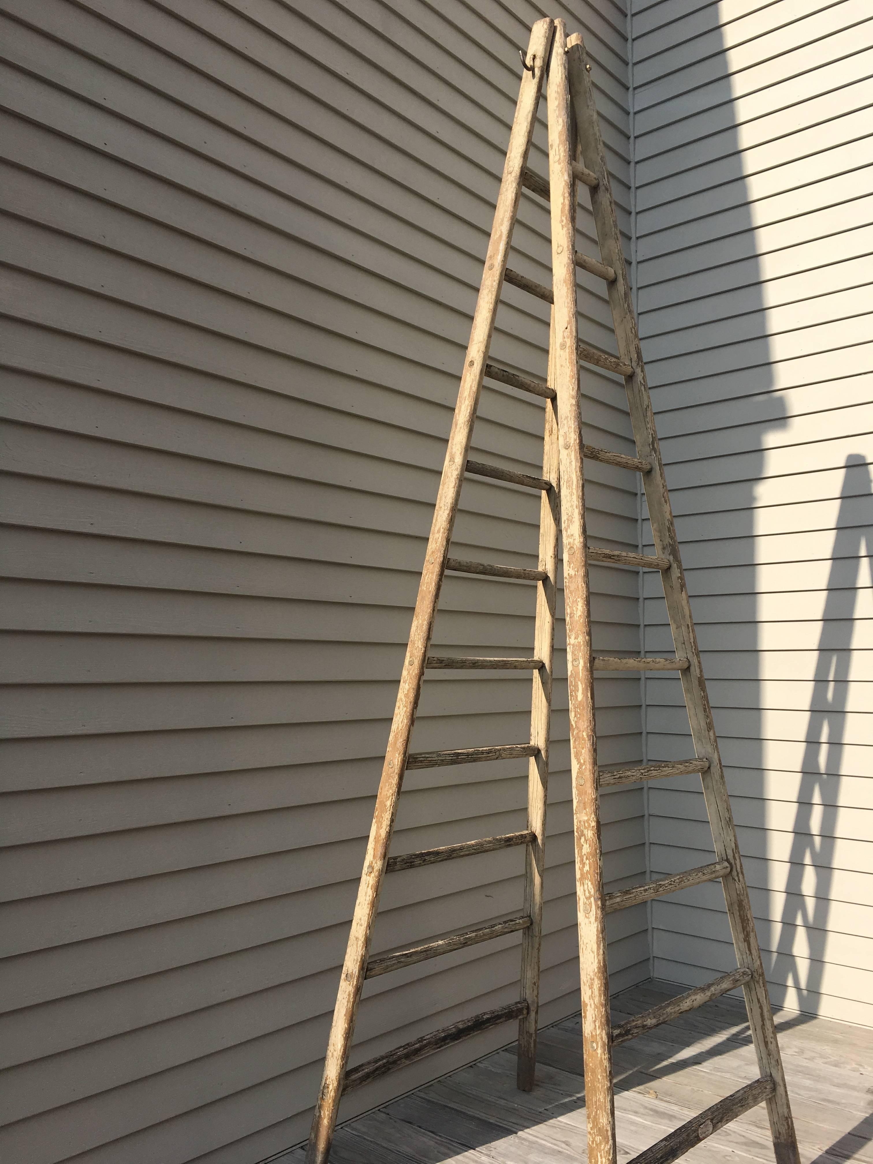 Very Tall Signed Antique French Oak Ladder in Original Distressed Paint In Good Condition For Sale In Woodbury, CT