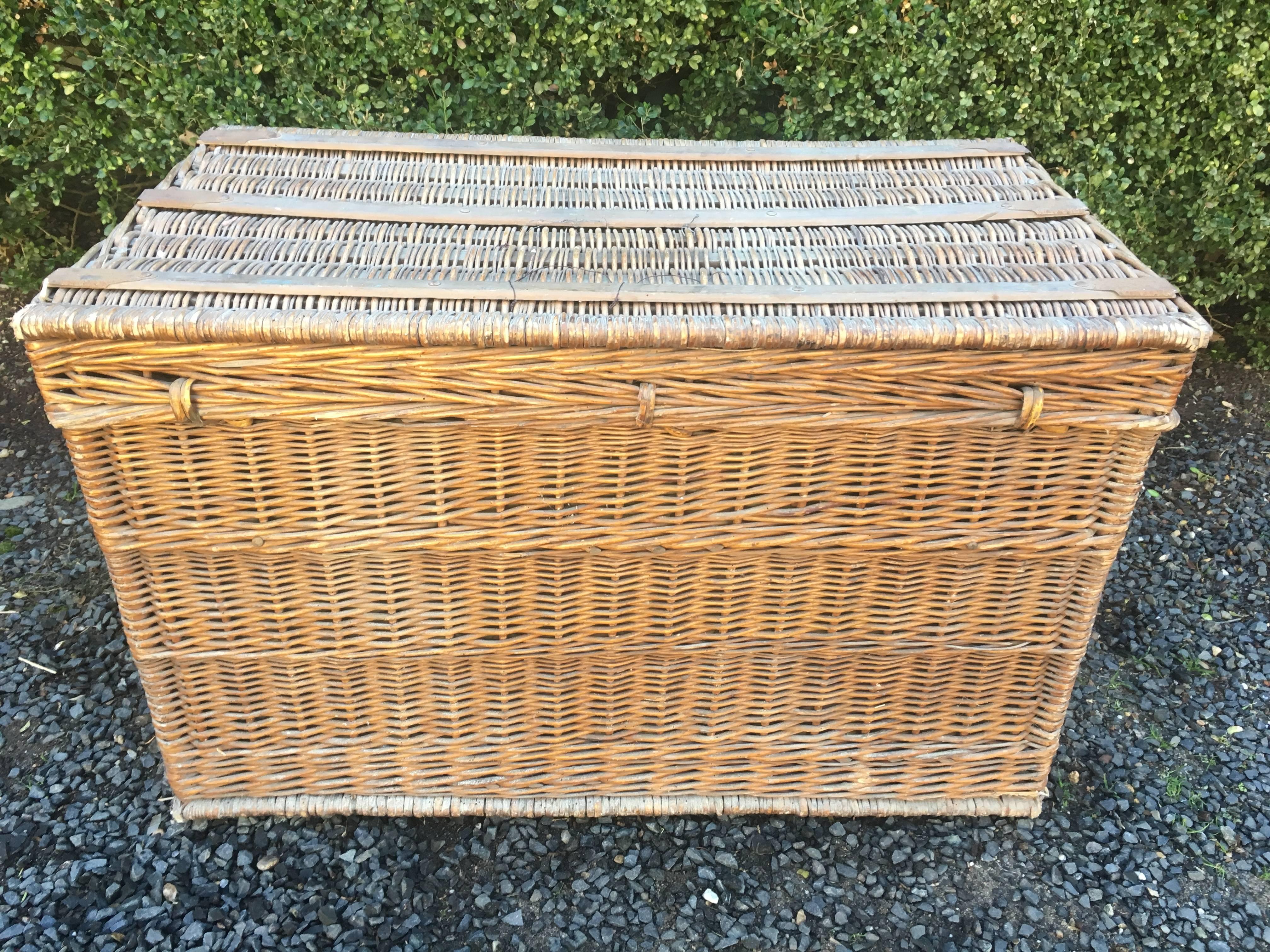 Large Lined French Wicker Trunk In Excellent Condition In Woodbury, CT