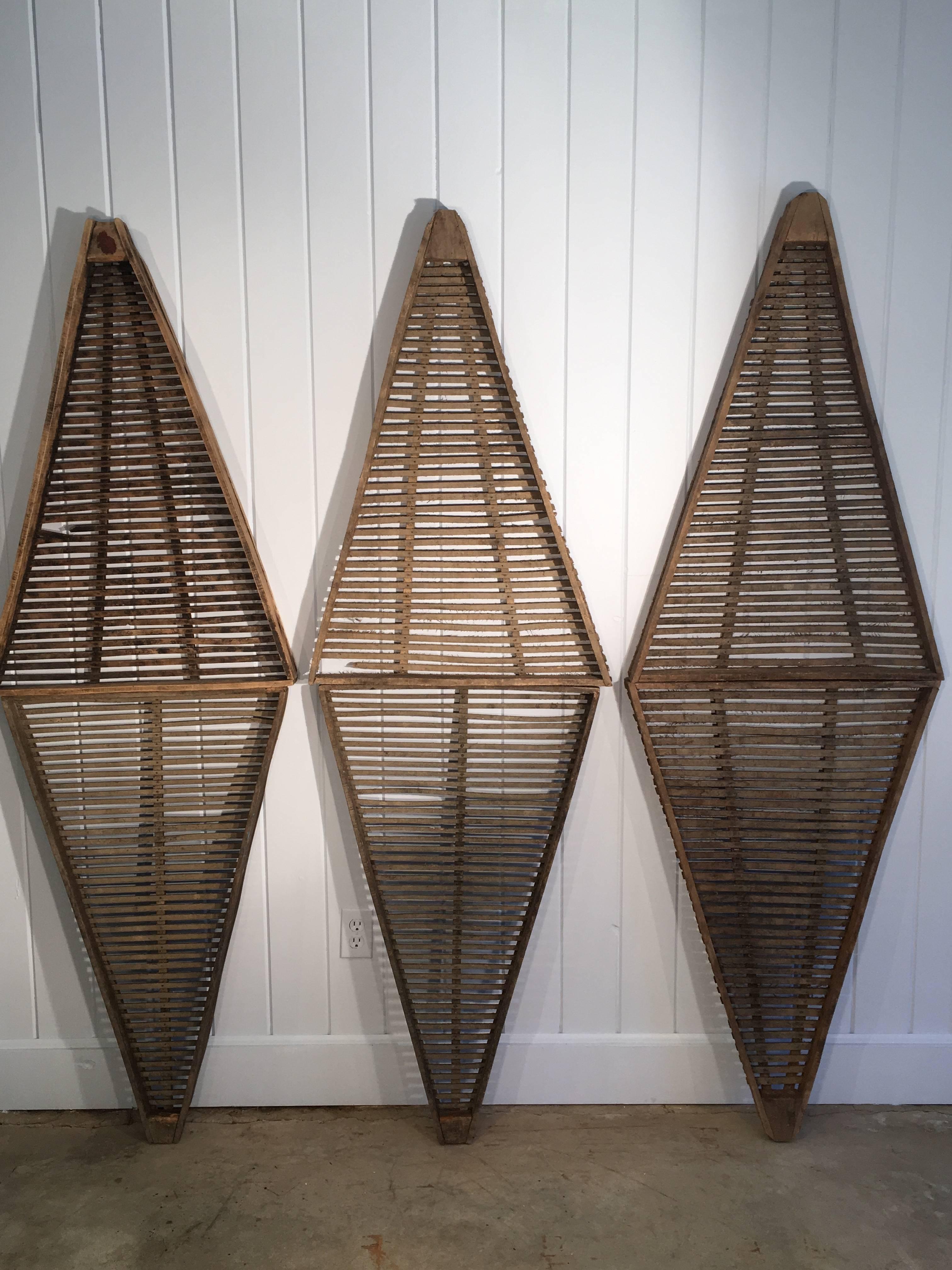 French Handmade Triangular Wooden Clés des Prunes 'Prune Drying Racks' In Excellent Condition In Woodbury, CT