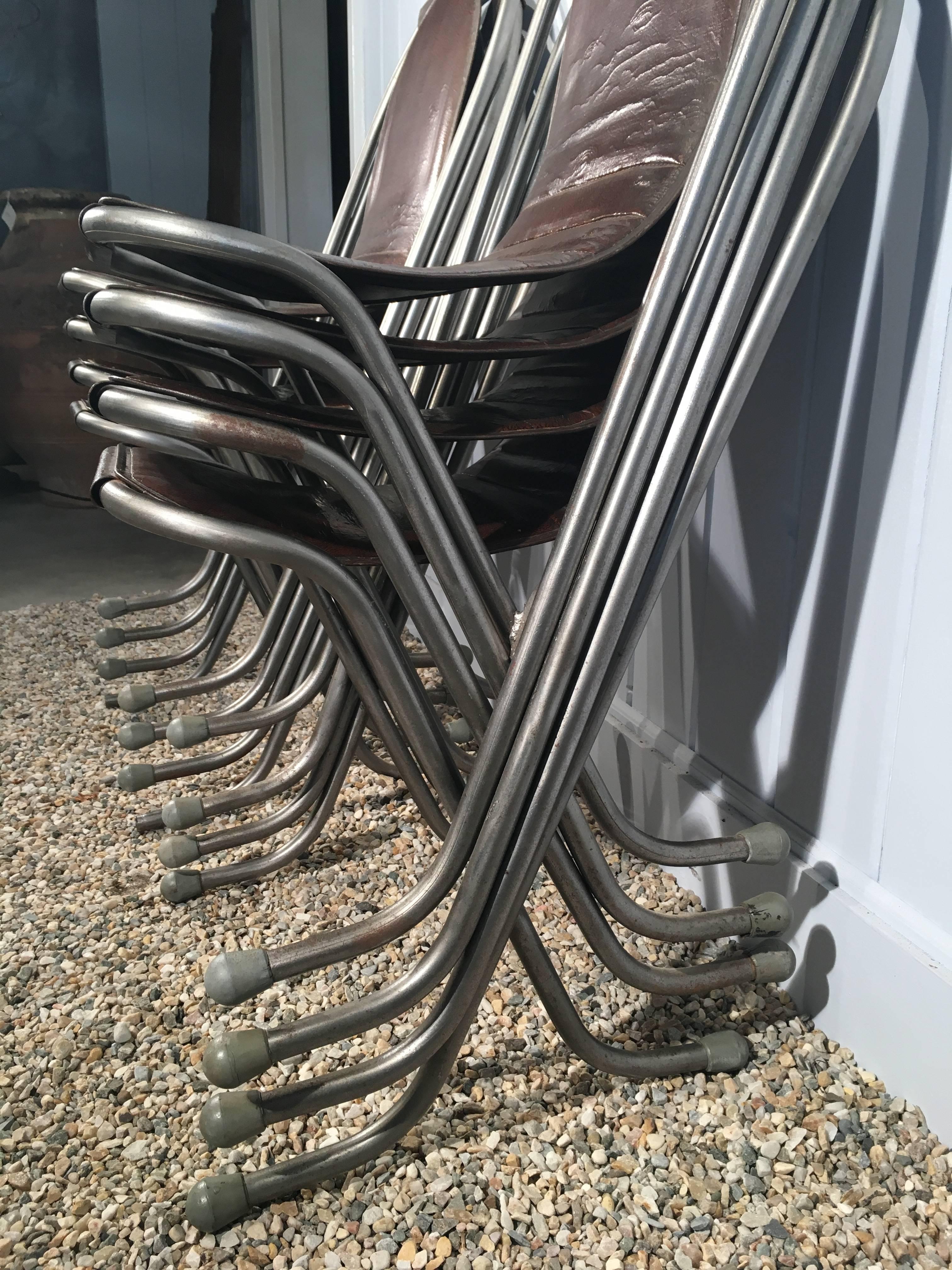 Set of Eight Steel Stak-A-Bye Chairs with Original Naugahyde Seats In Good Condition For Sale In Woodbury, CT