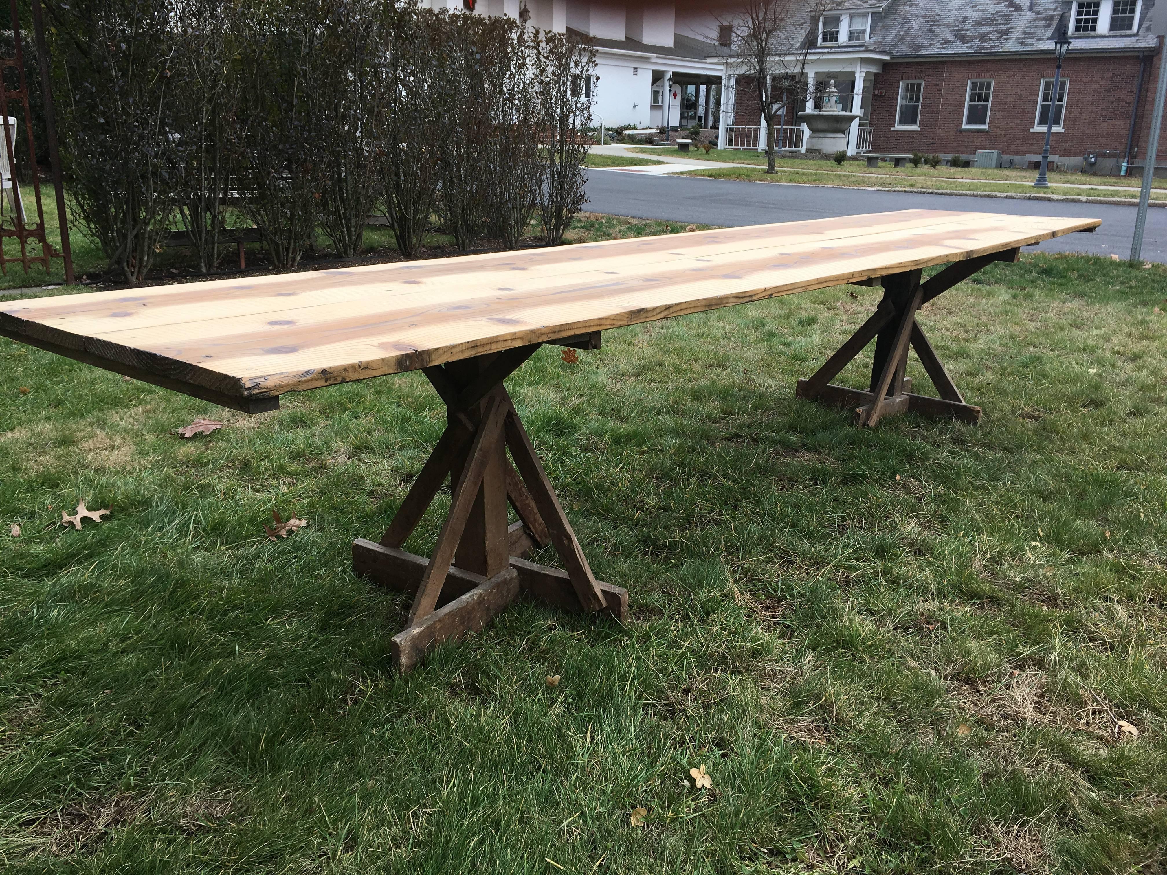When we bought this rustic table in Provence, it had so much staining to the top that we really felt it needed to be redone. Who would have thought such amazing grain would reveal itself? The double plank pine top tells its age, while the untouched